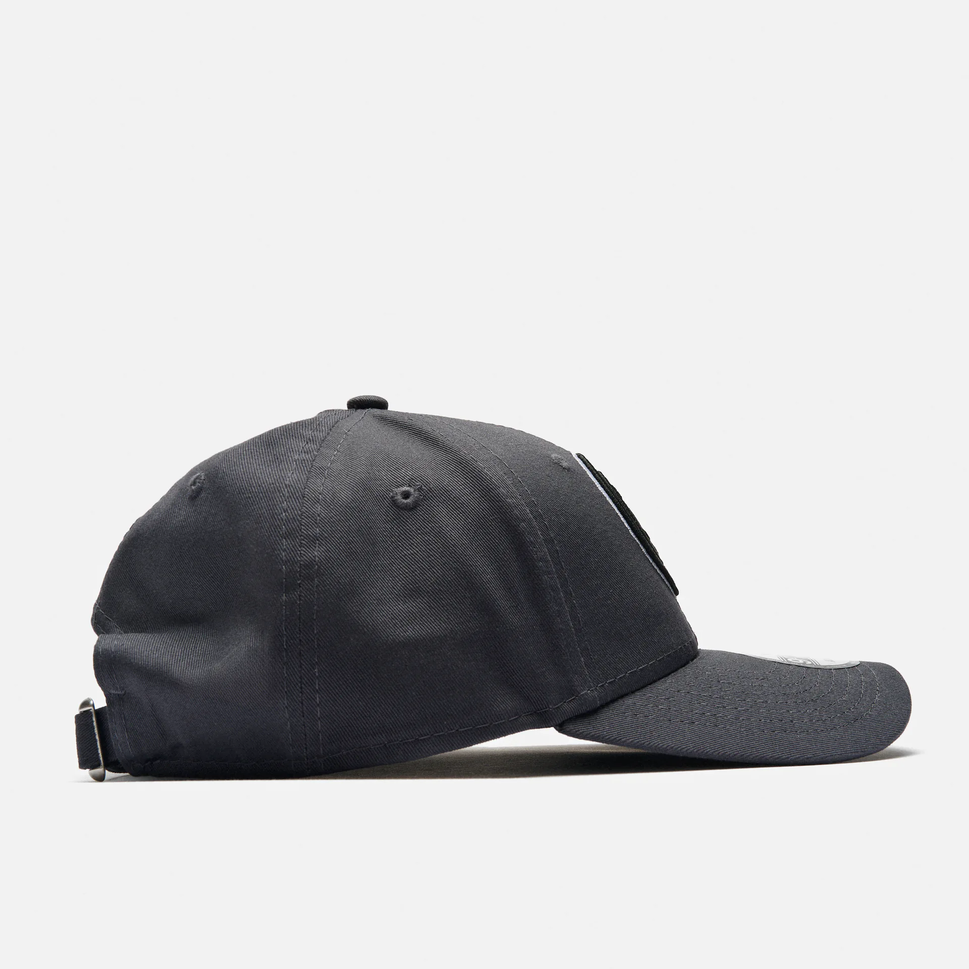 New Era NBA Brooklyn Nets Essential 9Forty Cap Grey