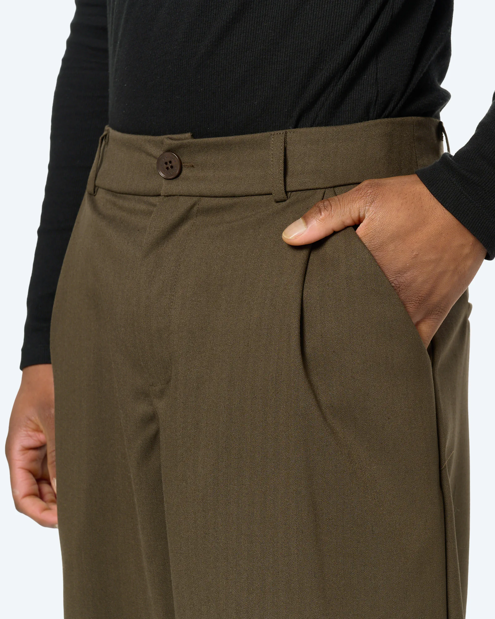 Another Cotton Pleated Loose Fit Pants Brown