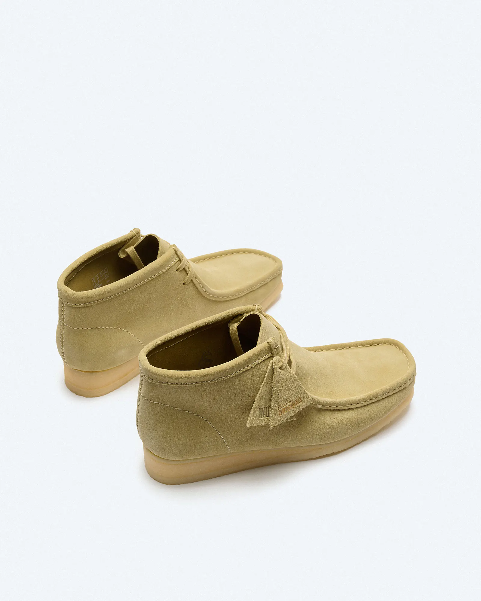 Clarks Men's Wallabee Suede Boots Maple