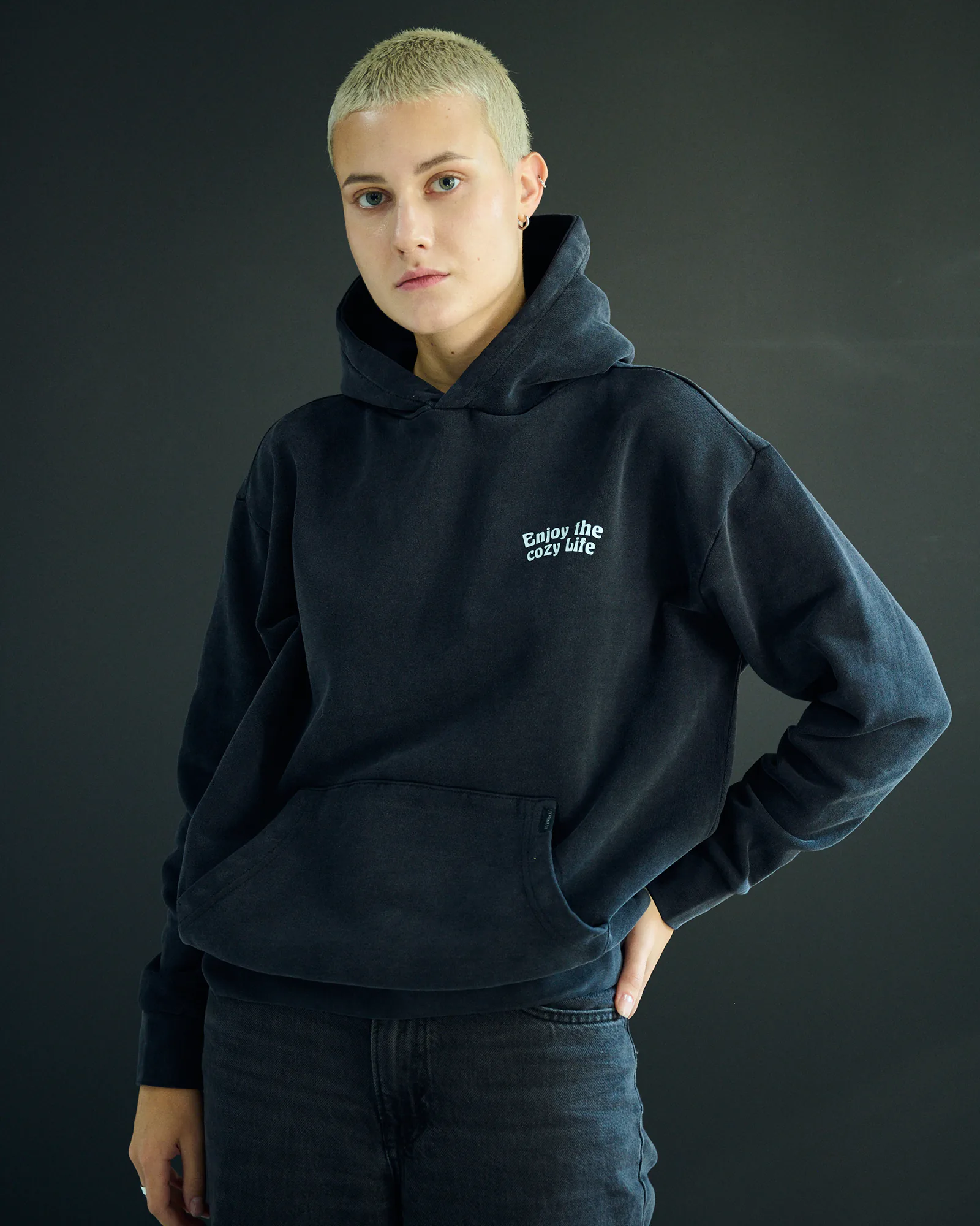 Kleinigkeit Cozy Life Hoodie Black Dyed