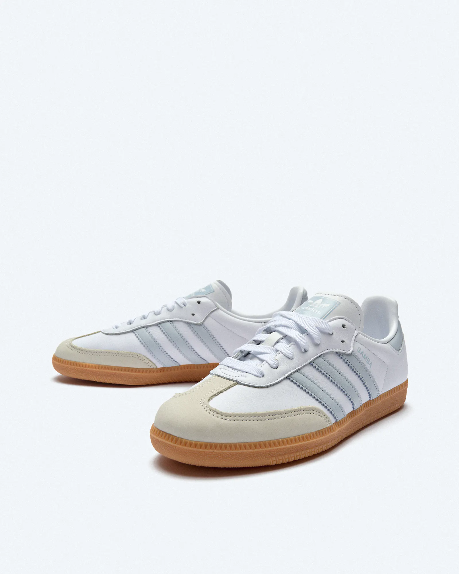 adidas Originals Samba Sneaker OG W Cloud White/Halo Blue/Off White adidas Originals Samba Sneaker OG W Cloud White/Halo Blue/Off White