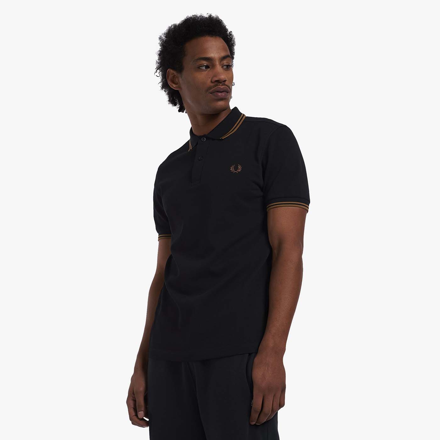 Fred Perry Poloshirt mit Doppelstreifen Black/Shaded Stone