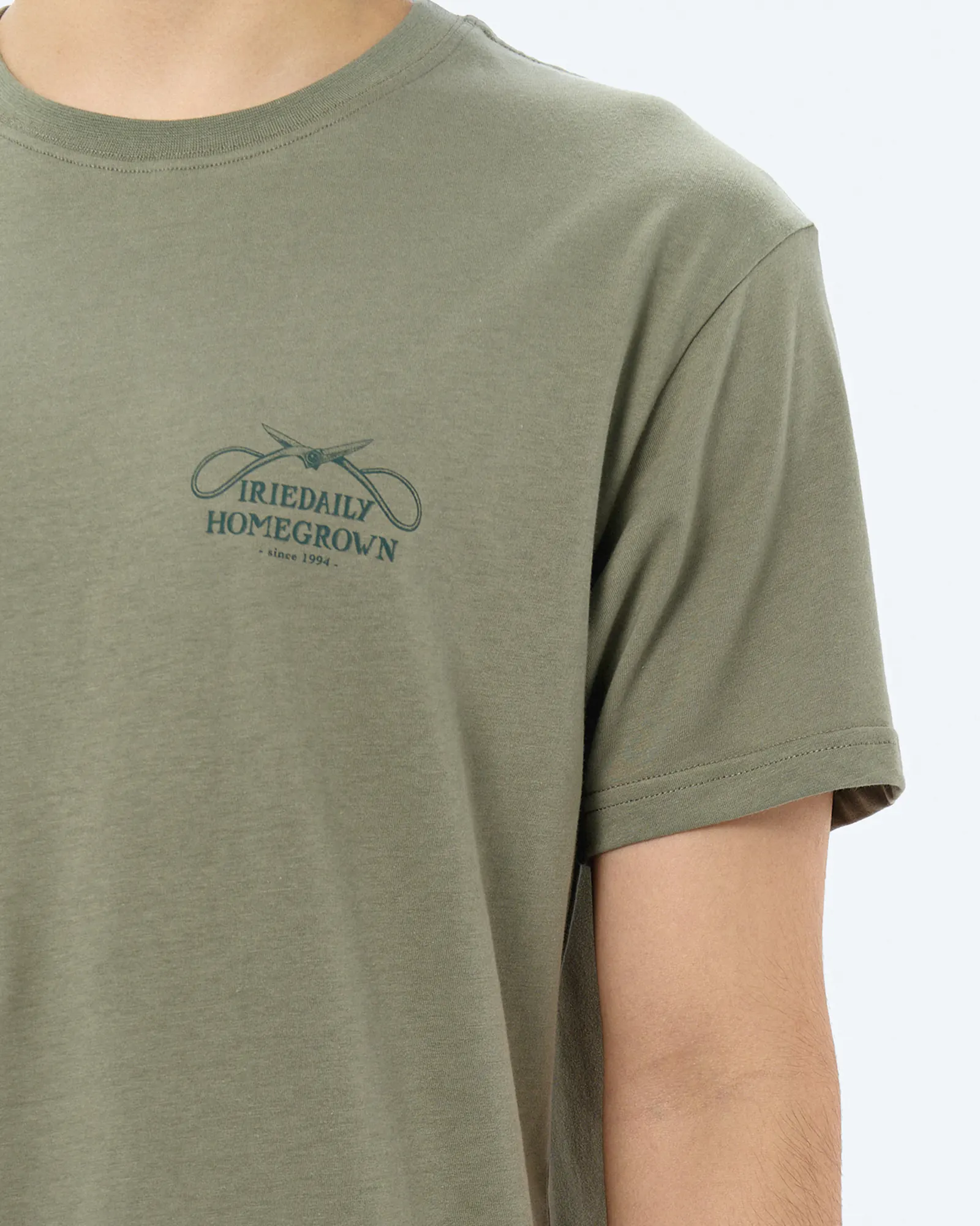 Iriedaily Bonsigh T-Shirt Smokey Olive Iriedaily Bonsigh T-Shirt Smokey Olive