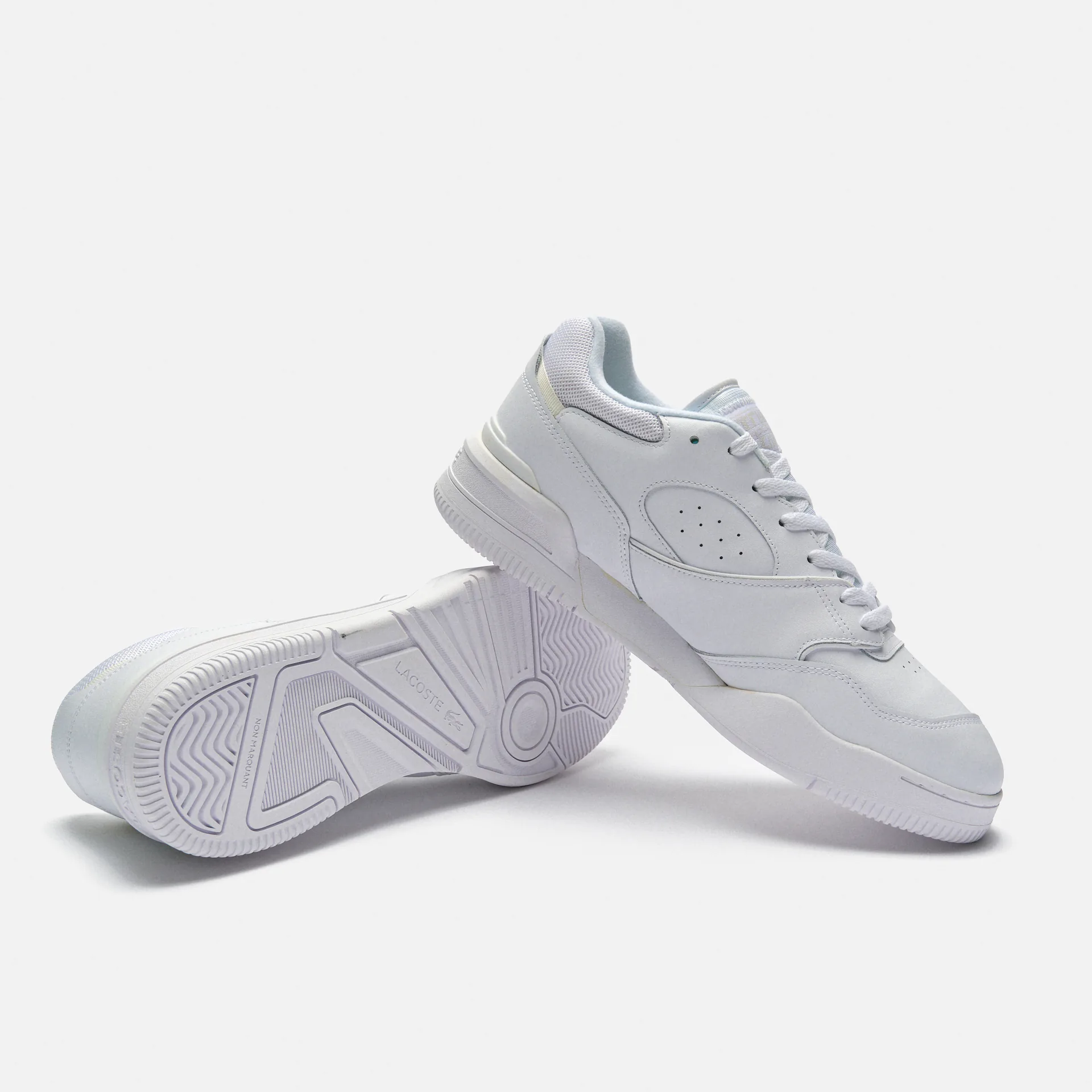Lacoste Lineshot 223 4 SMA Sneaker White/White Lacoste Lineshot 223 4 SMA Sneaker White/White
