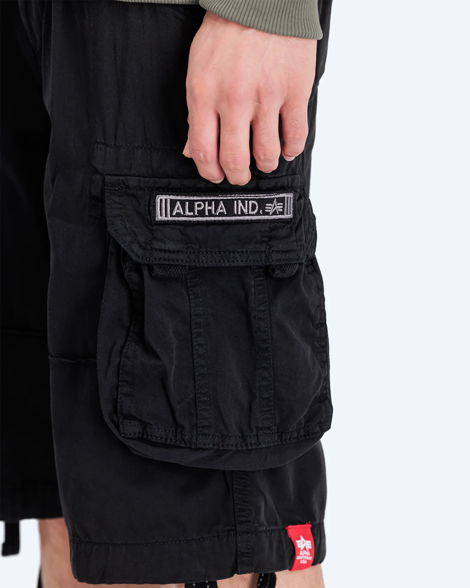 Jet Cargo Short Black