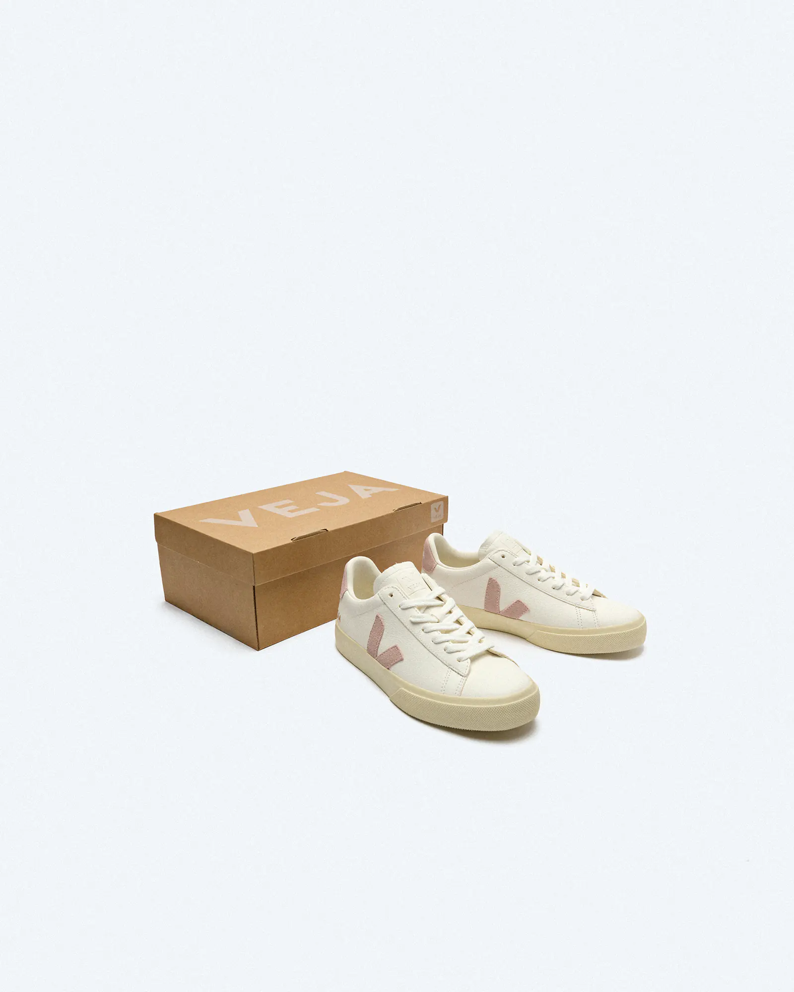 Veja Campo Chromefree Leather Sneaker Extra White/Babe Veja Campo Chromefree Leather Sneaker Extra White/Babe