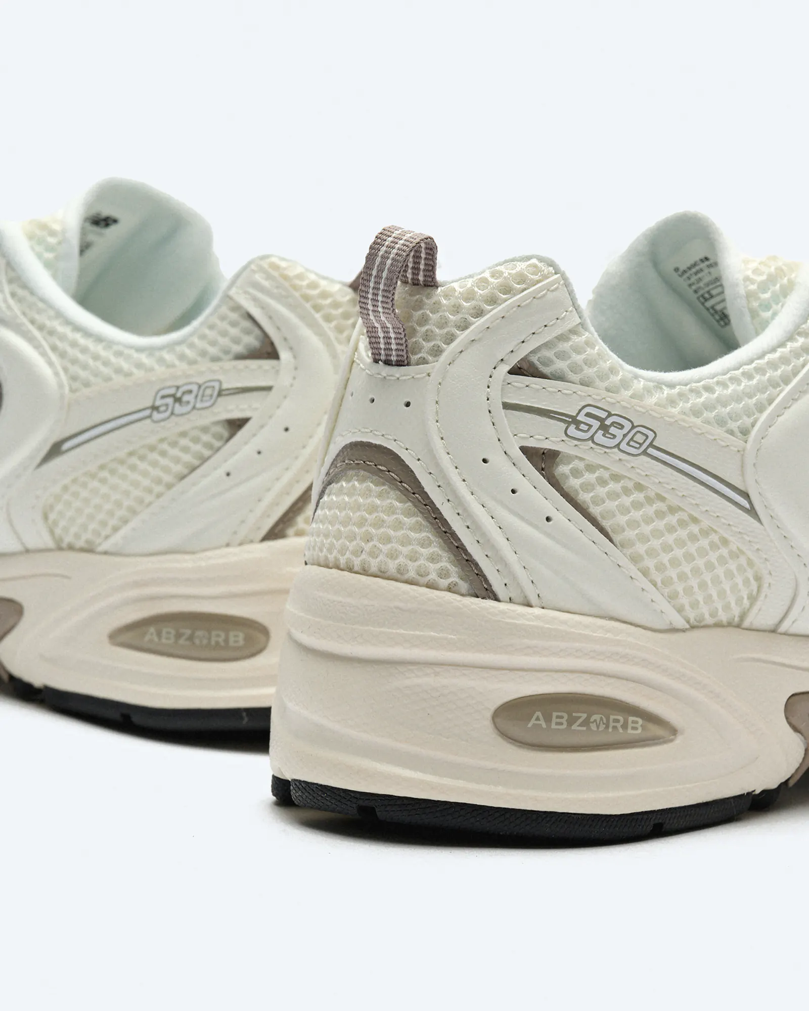 New Balance U530CSB Sneaker Sea Salt/Arid Stone New Balance U530CSB Sneaker Sea Salt/Arid Stone