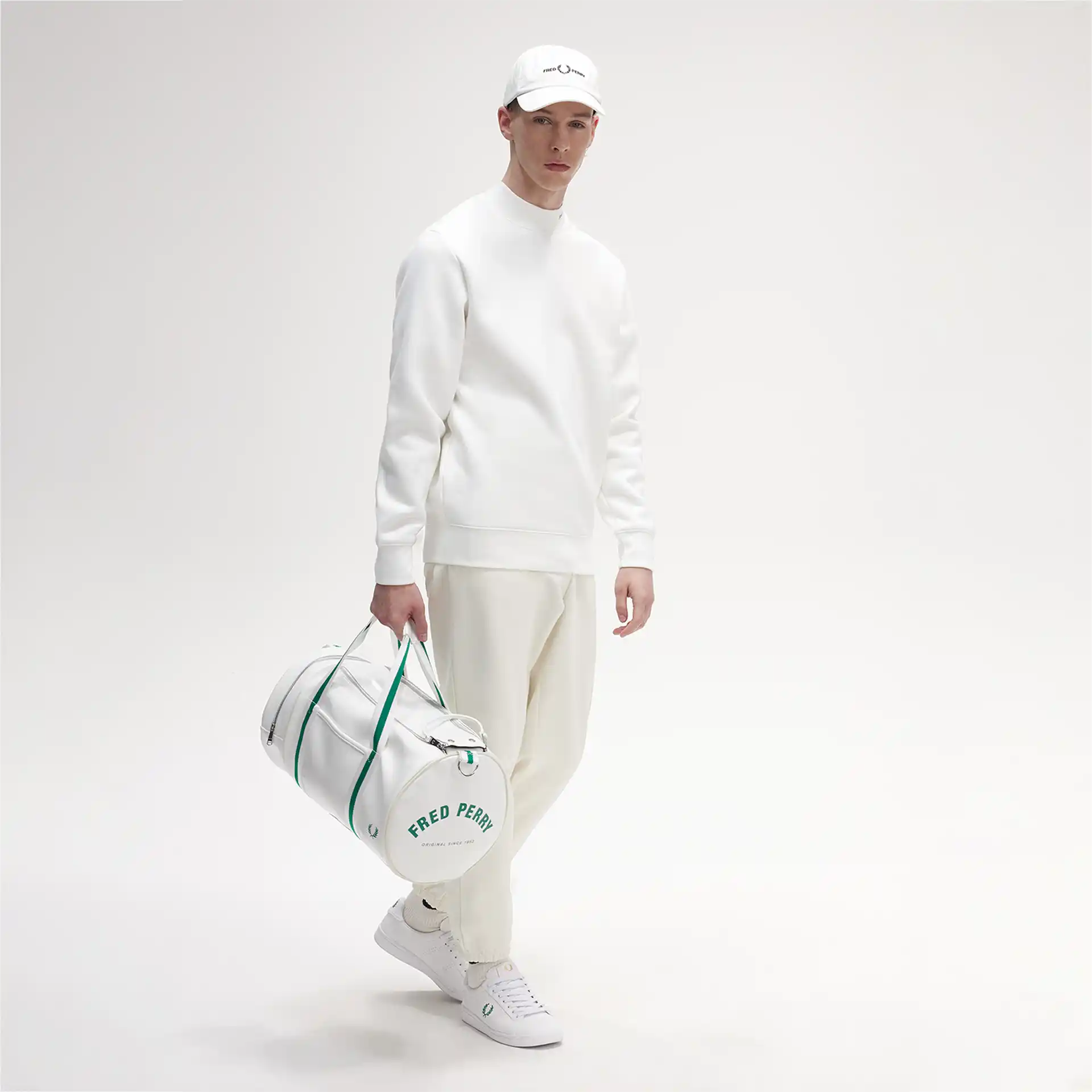 Fred Perry Classic Barrel Bag Snowwhite/Green