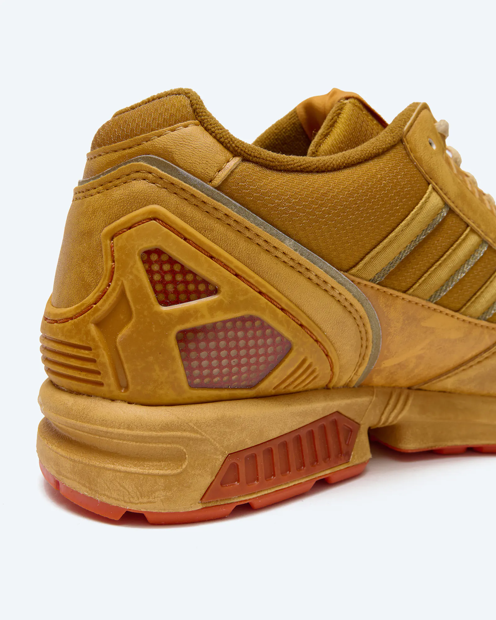 adidas ZX8000 Sneaker Consortium Cup END. Future Orange Suede/Burned Sand