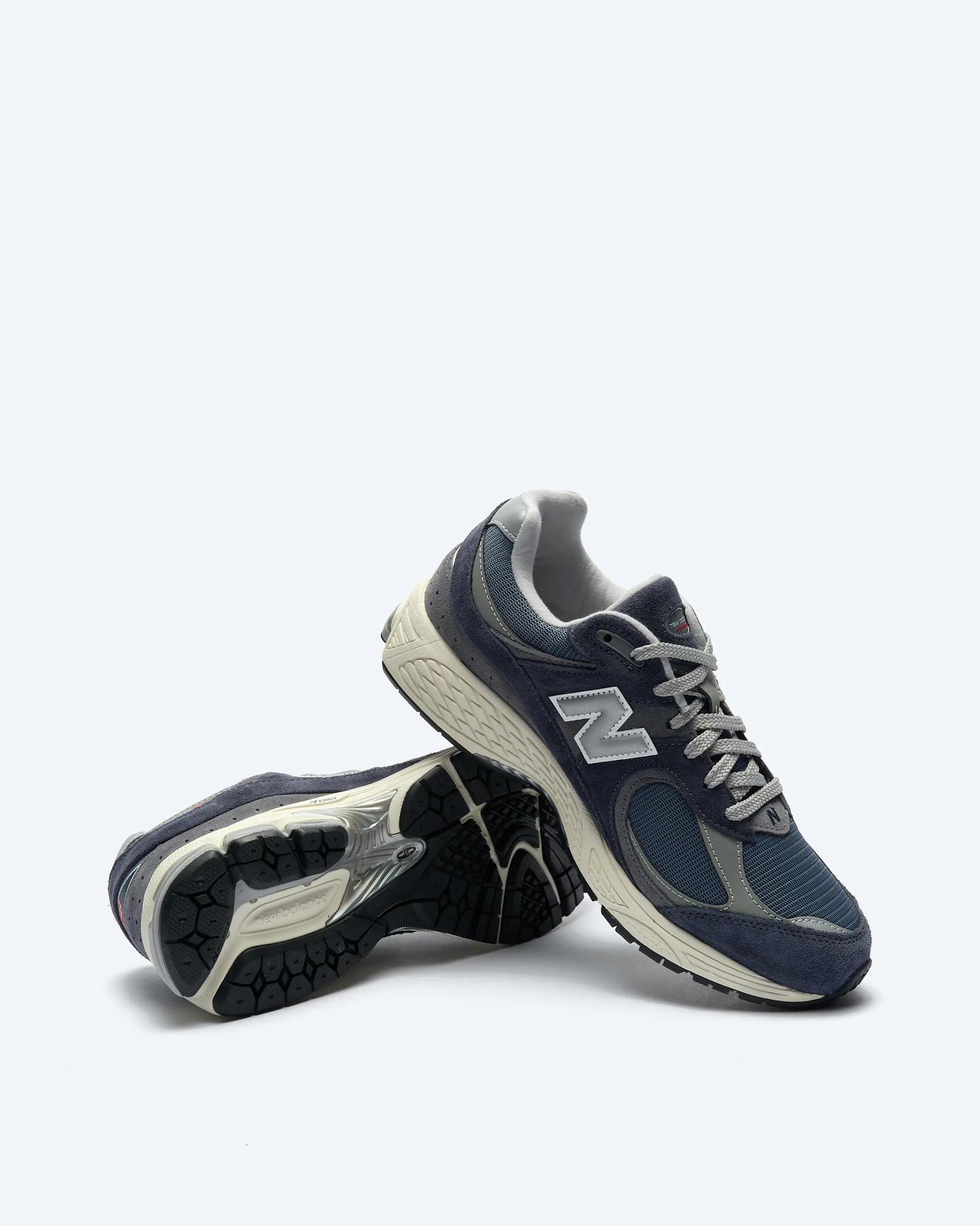 2002R Sneaker Eclipse