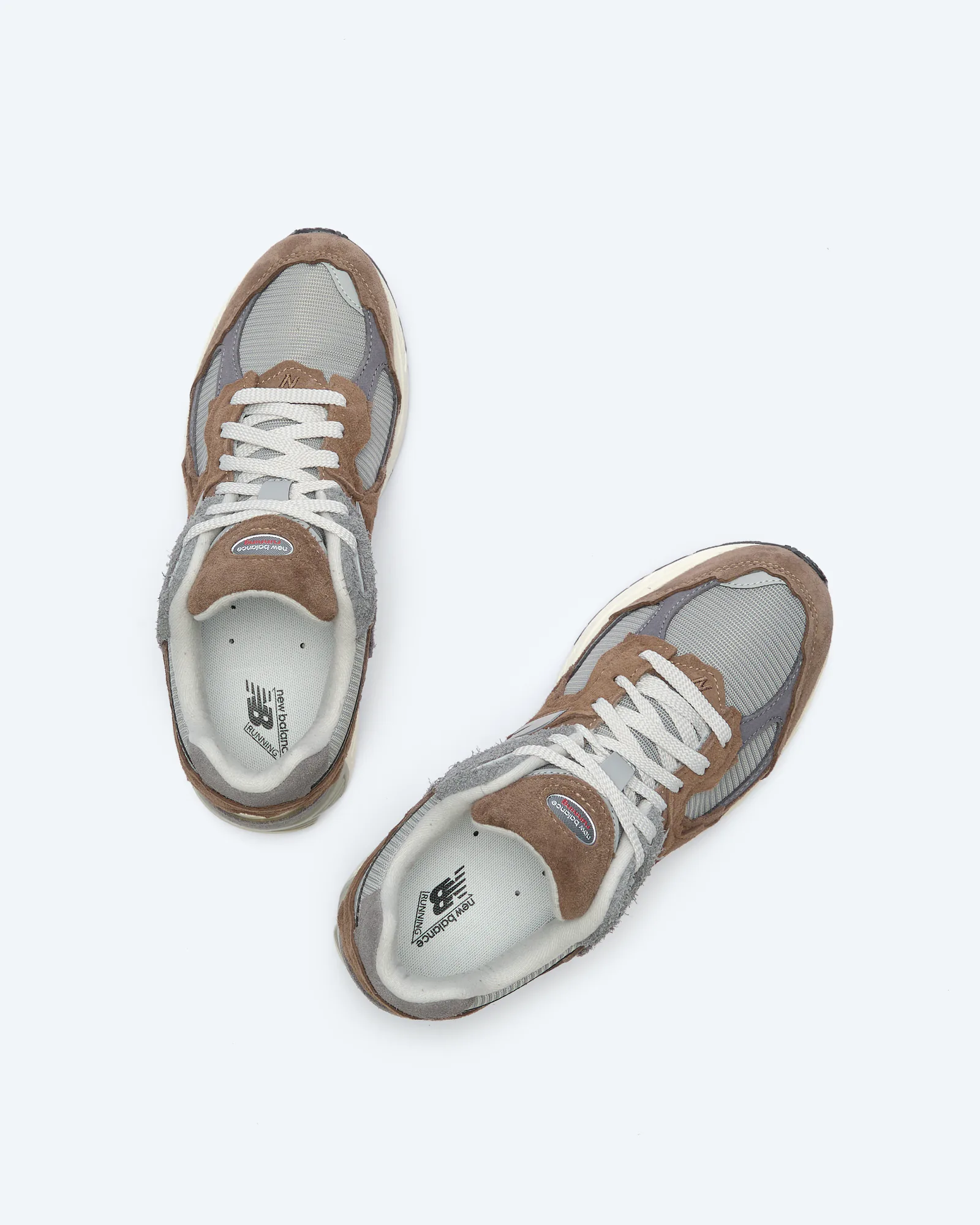 New Balance M2002R Protection Pack Sneaker Cortado