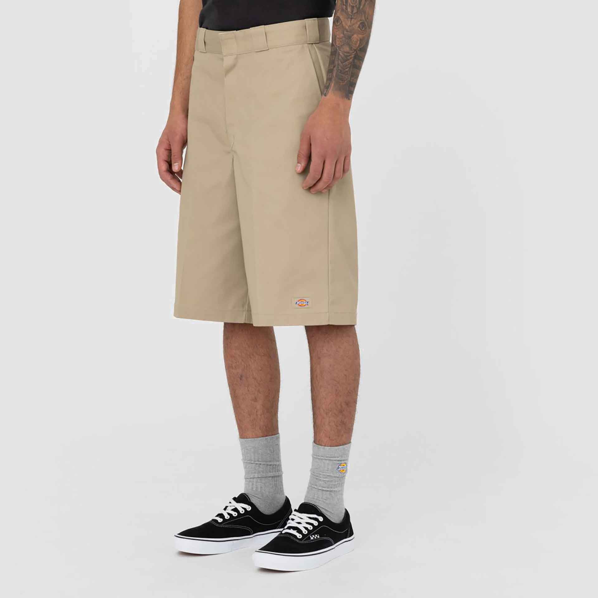 Dickies 13In Multi Pocket Work Shorts REC Khaki