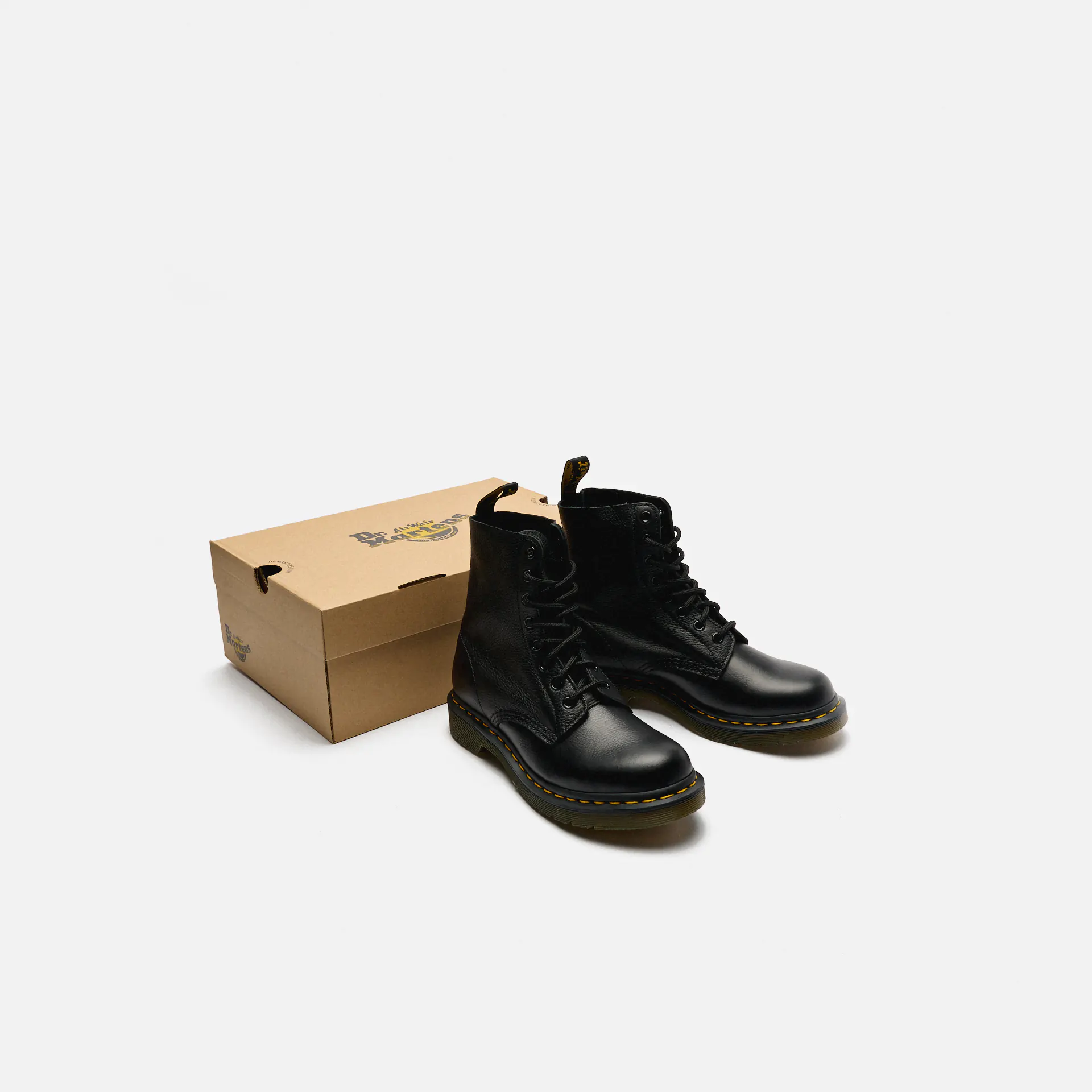 Dr. Martens 1460 Pascal Virginia Boots Black