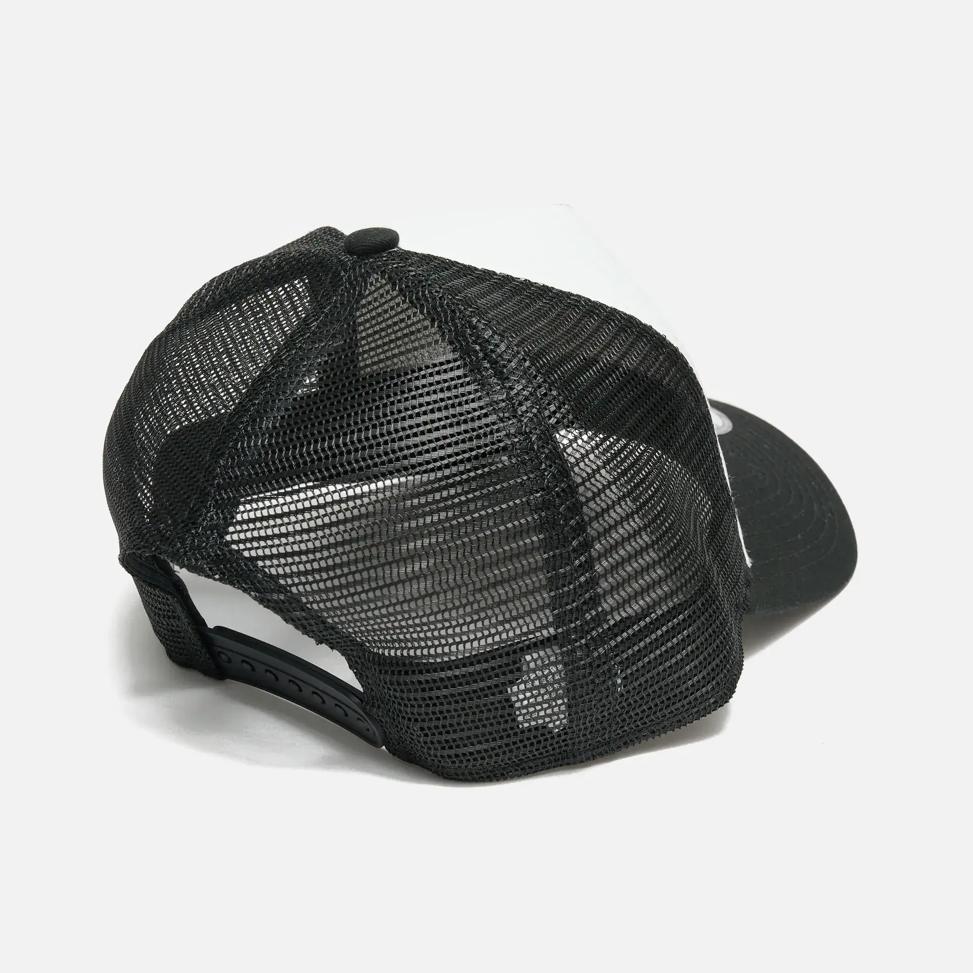 New Era Food 9Forty Trucker Cap White WHIBAZ
