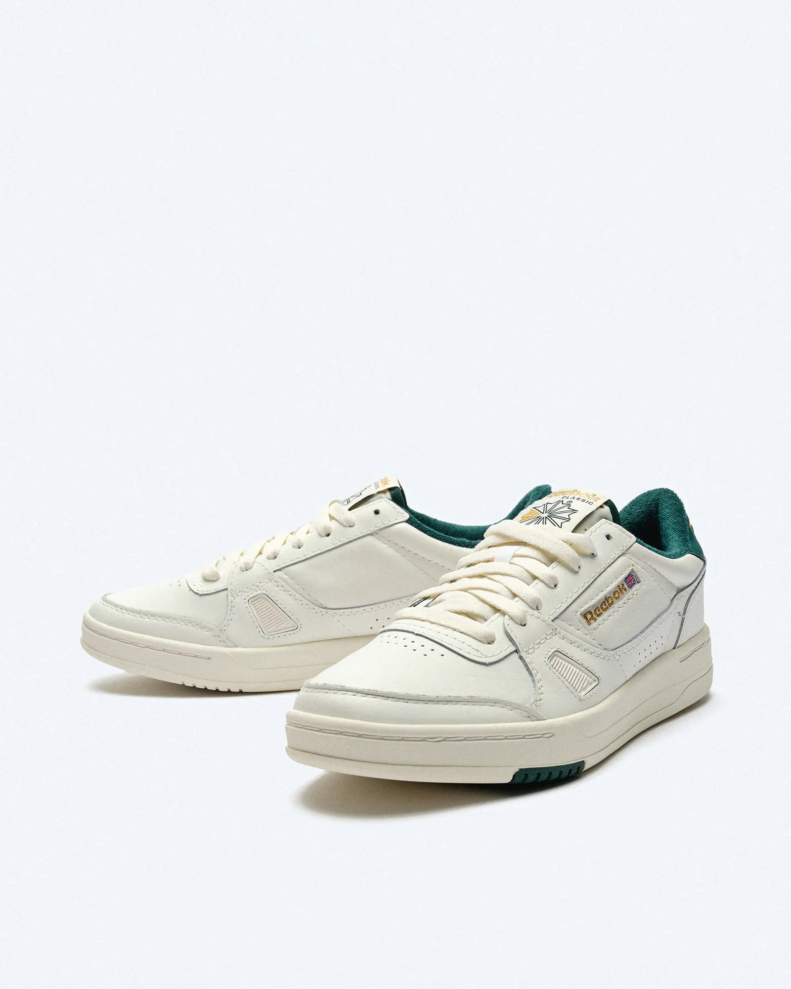 Reebok LT Court Sneaker Chalk/Vintage Chalk/Collegiate Green Reebok LT Court Sneaker Chalk/Vintage Chalk/Collegiate Green
