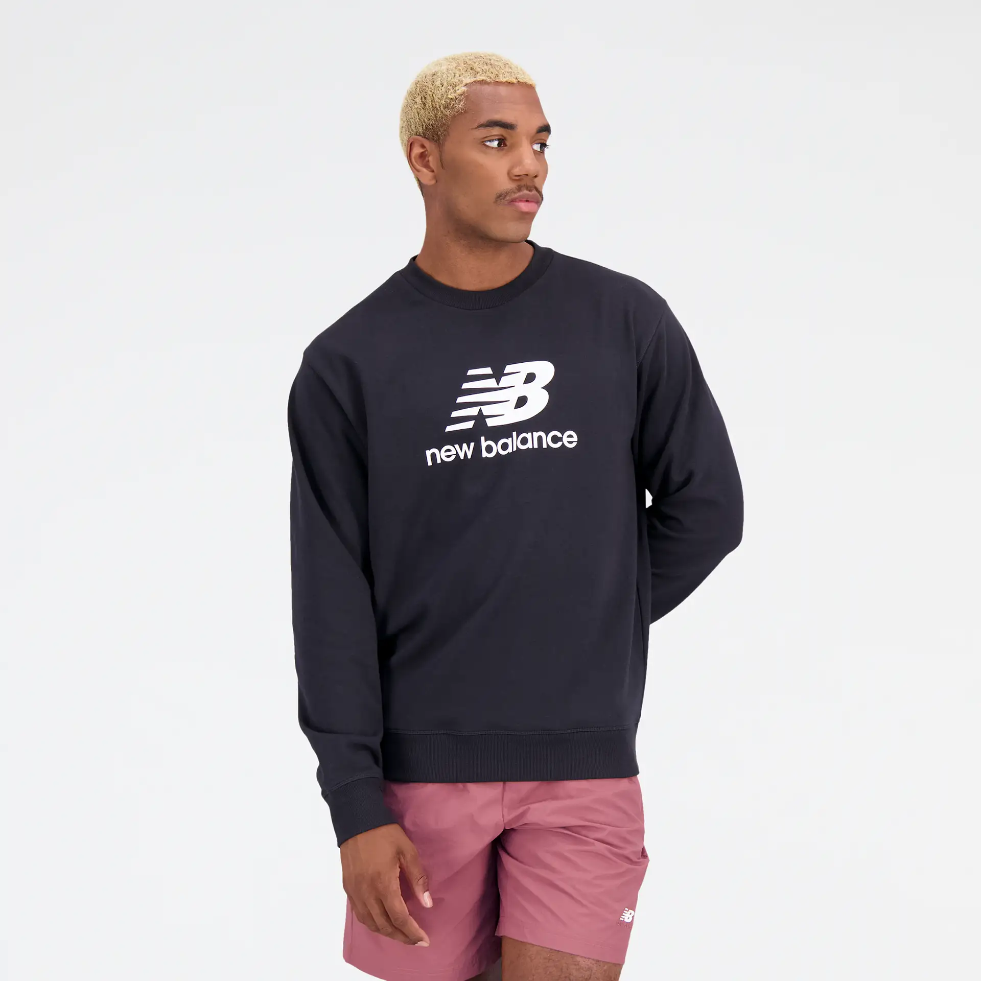 New Balance Essentials Stacked Logo French Terry Crewneck Black