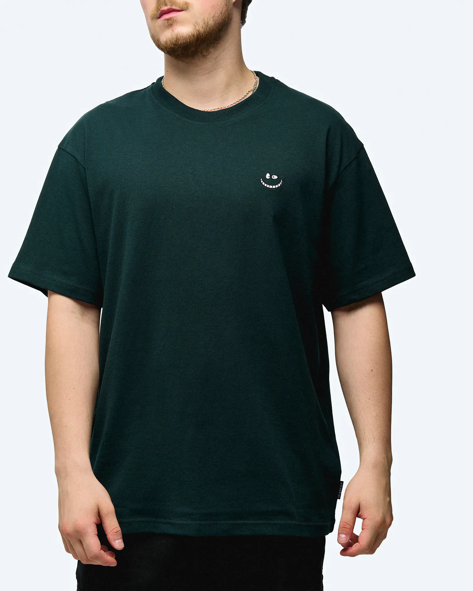 Iriedaily Grin Cat Embroidered T-Shirt Nightforest Iriedaily Grin Cat Embroidered T-Shirt Nightforest