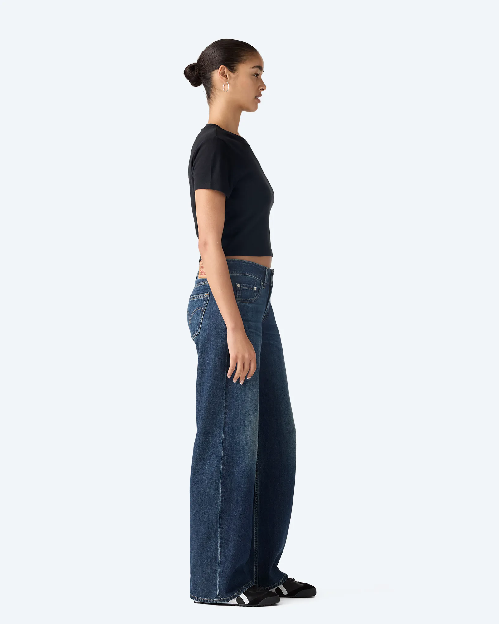 Superlow Loose Dark Indigo Worn in Jeans Grounded Optimism