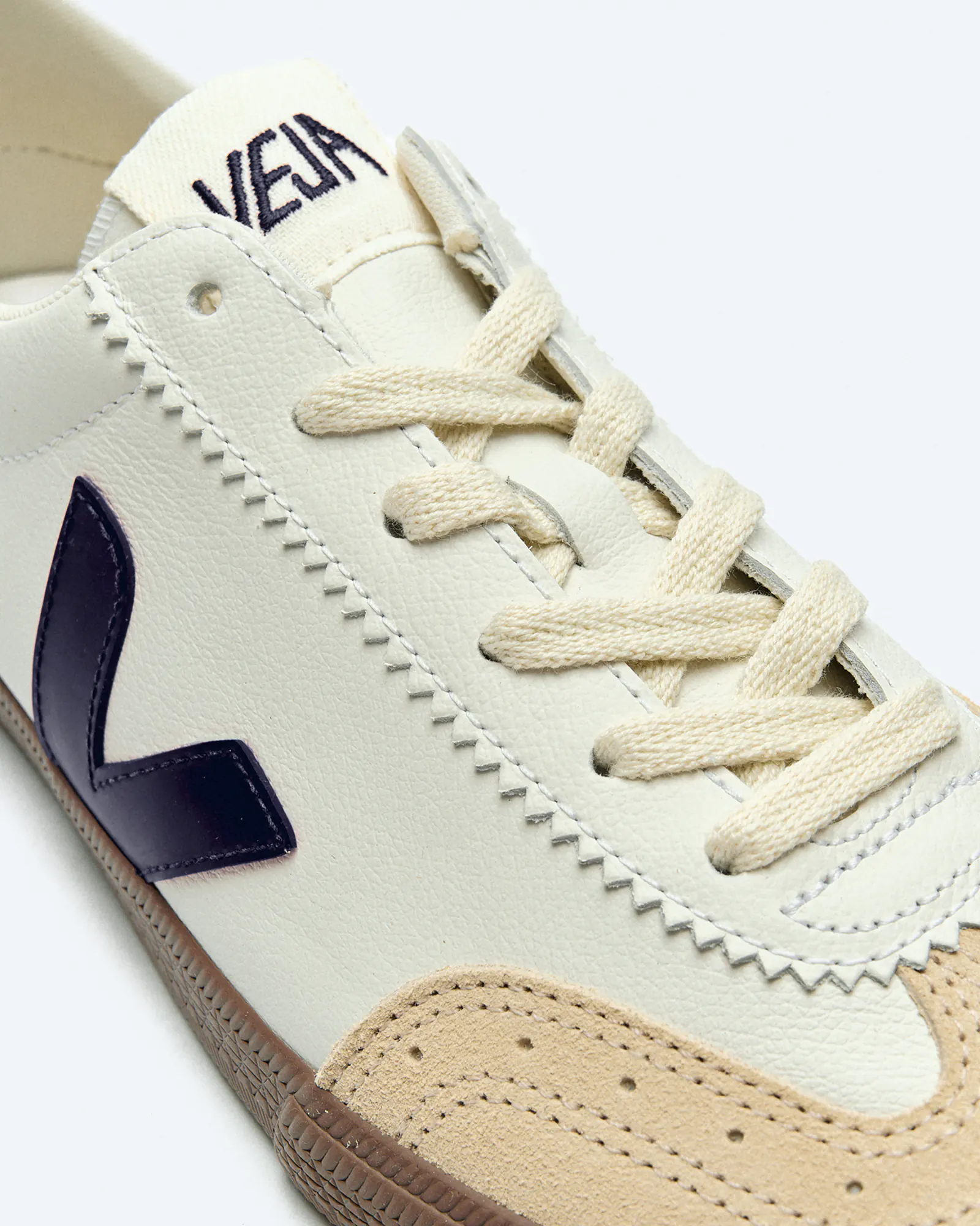 Veja Volley O.T. Leather Sneaker White Nautico Bark Veja Volley O.T. Leather Sneaker White Nautico Bark