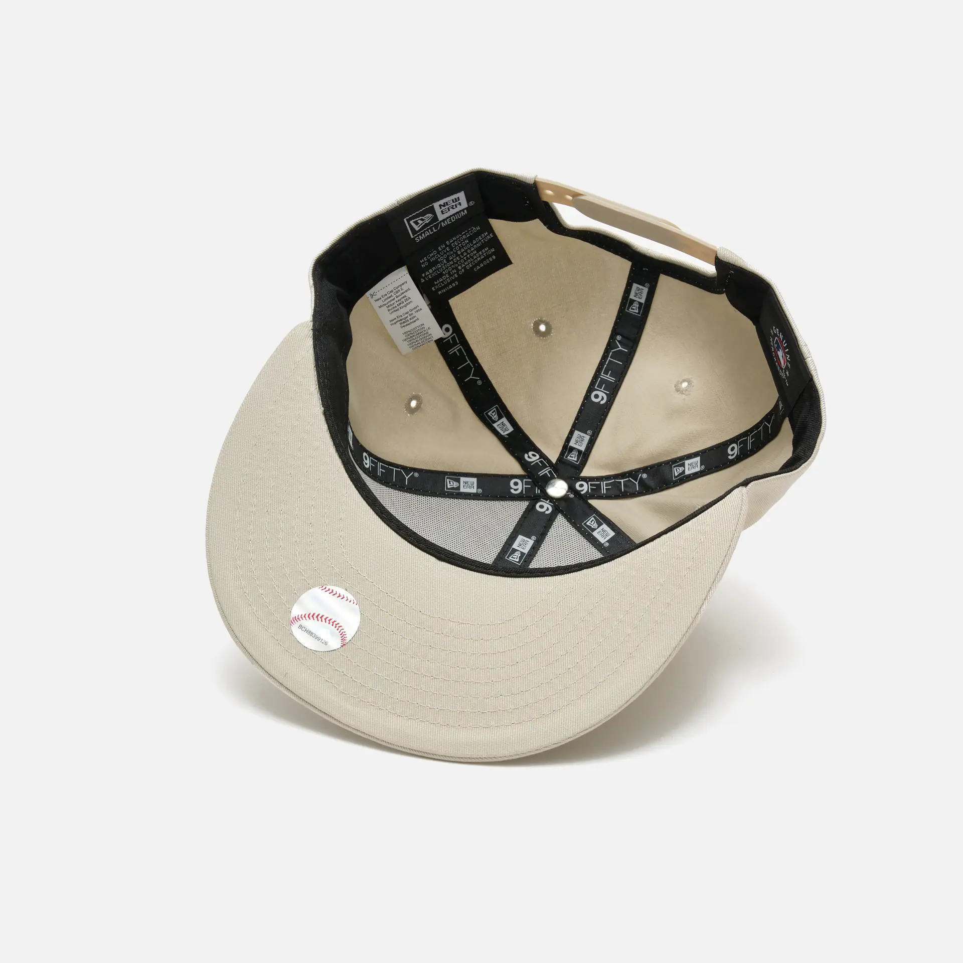 New Era MLB LA Dodgers League Essential 9Fifty Snapback Cap STNBRS