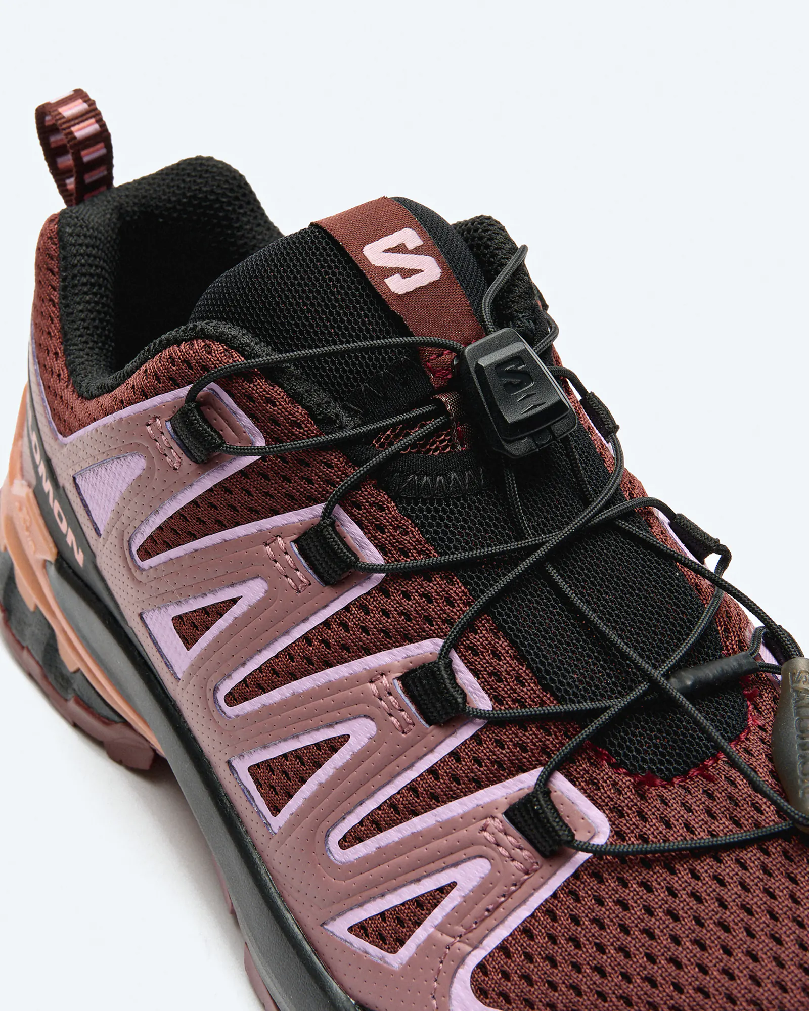 Salomon XA PRO 3D V9 Sneaker Rum Raisin/Orchid Bouquet Salomon XA PRO 3D V9 Sneaker Rum Raisin/Orchid Bouquet