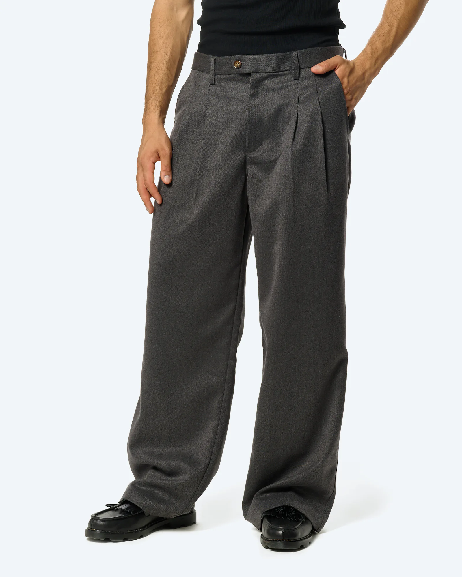 Heritage Pleated Pants Dark Grey