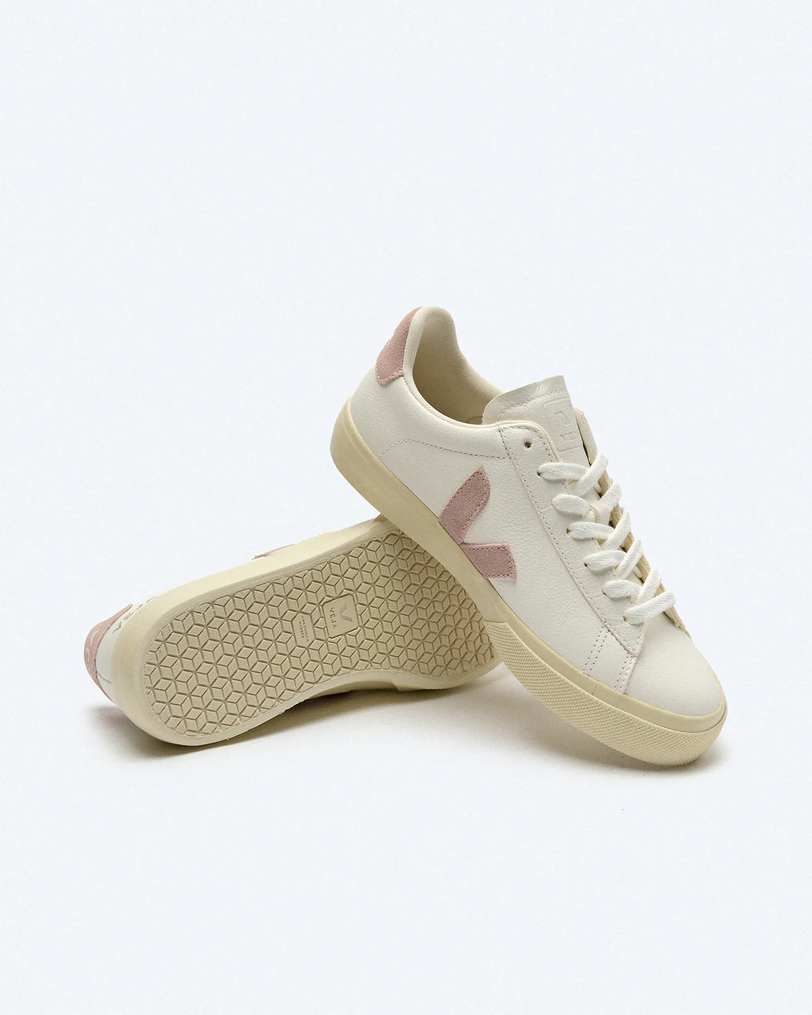 Veja Campo Chromefree Leather Sneaker Extra White/Babe Veja Campo Chromefree Leather Sneaker Extra White/Babe