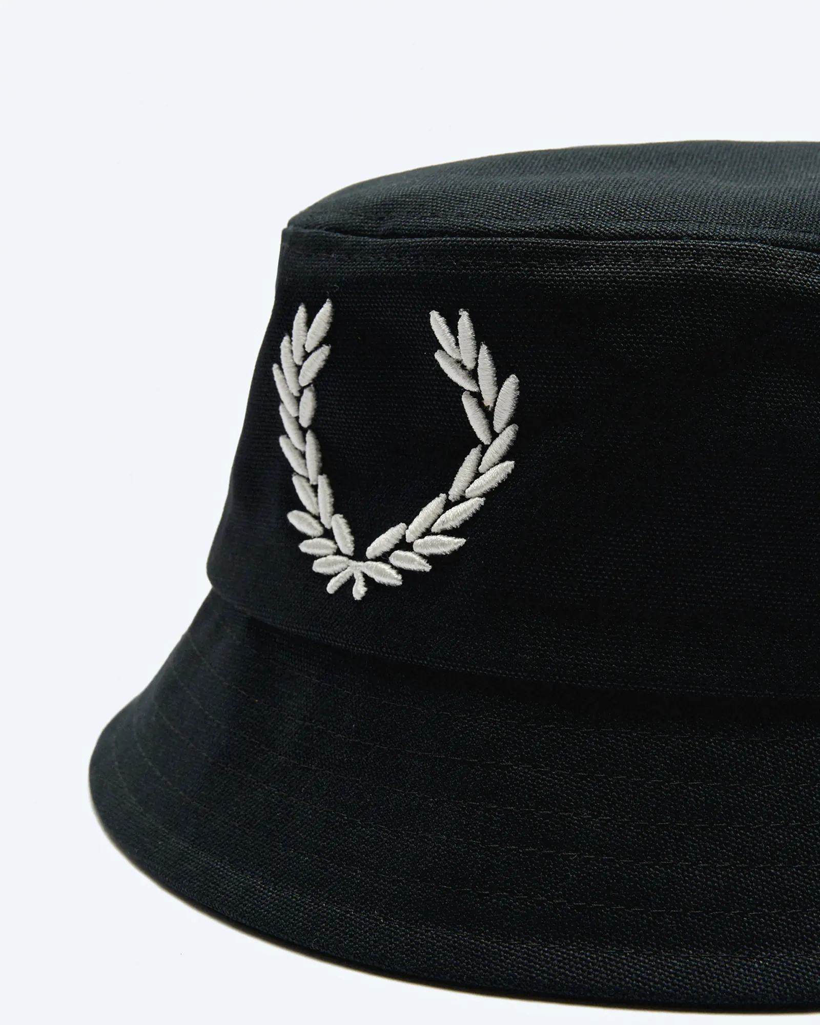 Fred Perry Bold Branding Canvas Bucket Hat Black/Snow White