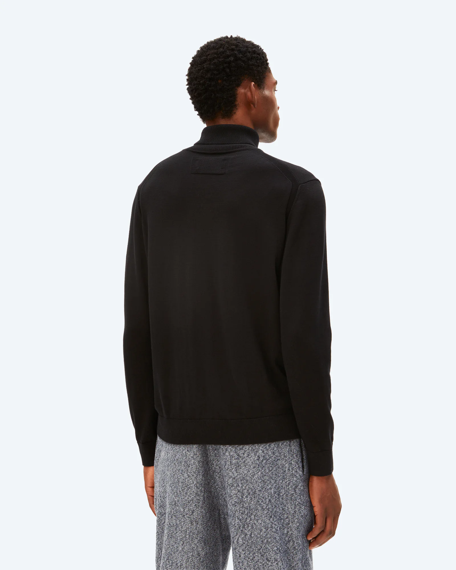 Gaardo Knit Turtleneck Pullover Black