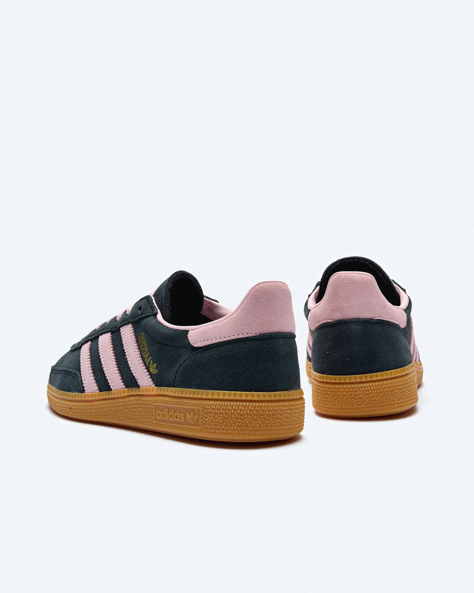 adidas Originals Handball Spezial Sneakers Core Black/Clear Pink/Gum adidas Originals Handball Spezial Sneakers Core Black/Clear Pink/Gum