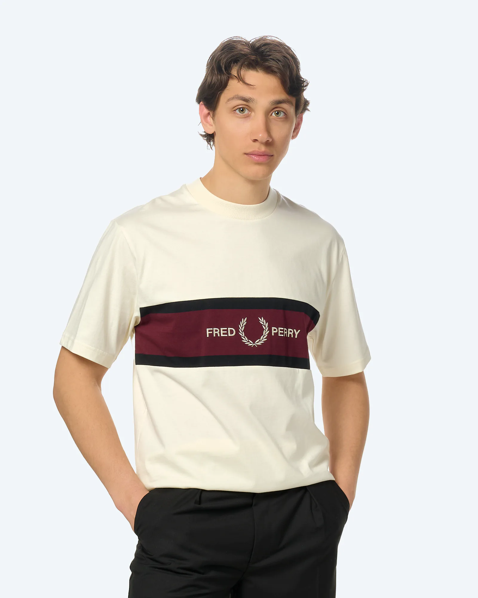 Fred Perry Embroidered Pannel T-Shirt Ecru