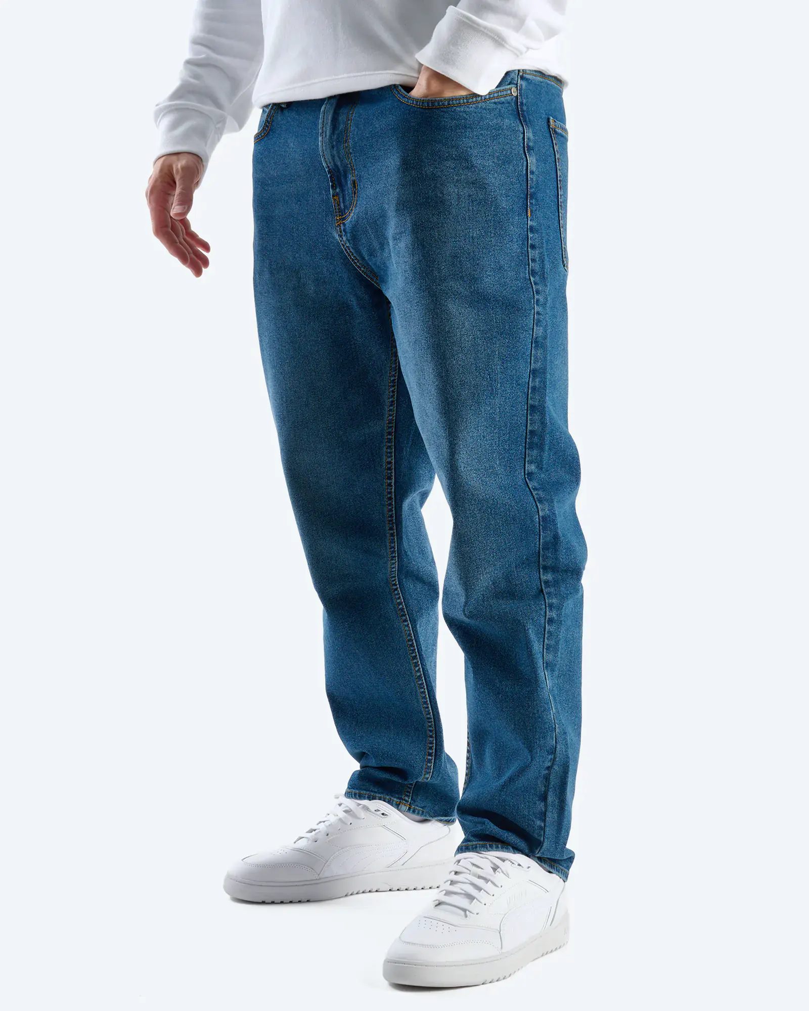 Reell Jeans Rave Tapered Fit Jeans Retro Mid Blue Reell Jeans Rave Tapered Fit Jeans Retro Mid Blue