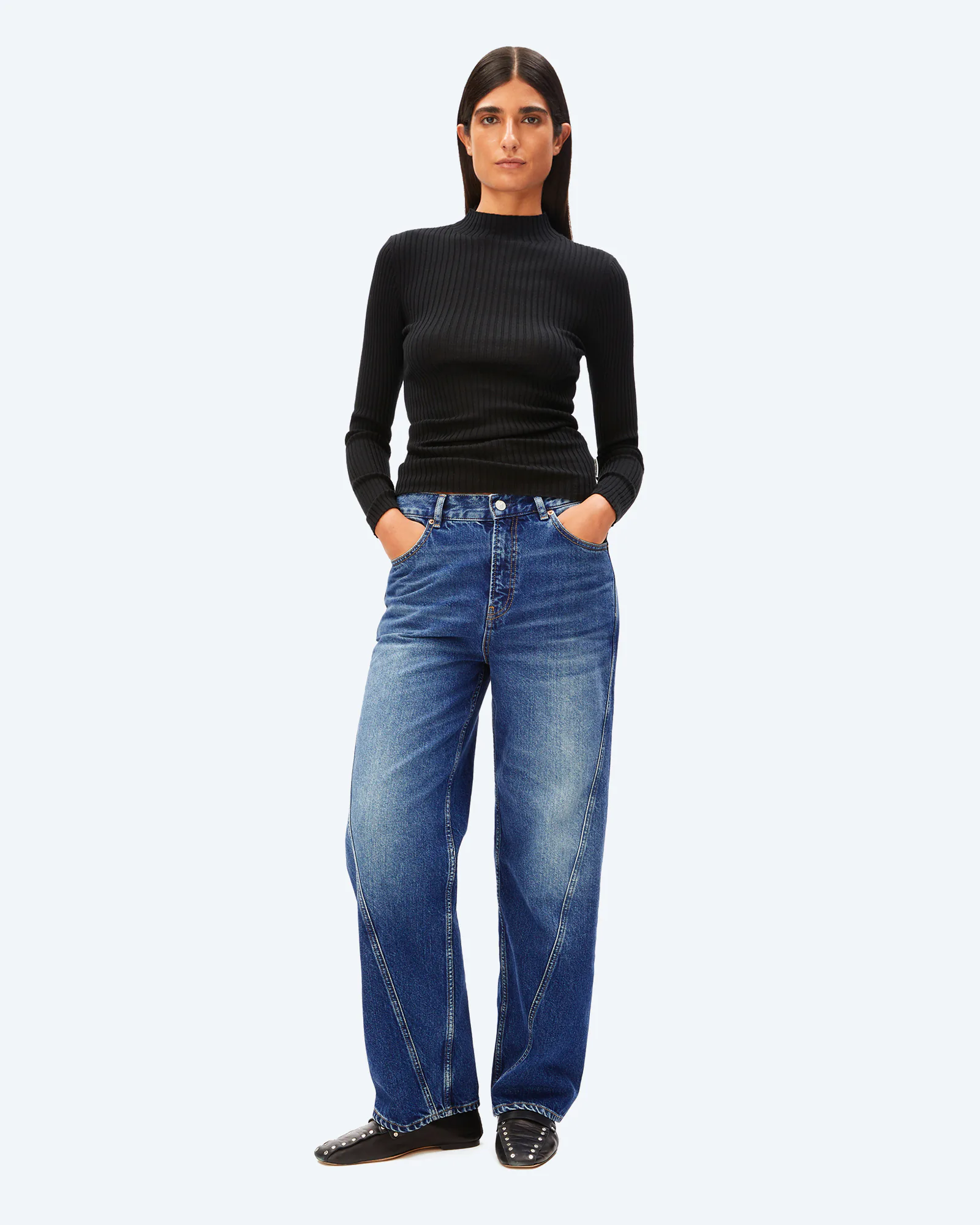 ALAANIA Pullover Black