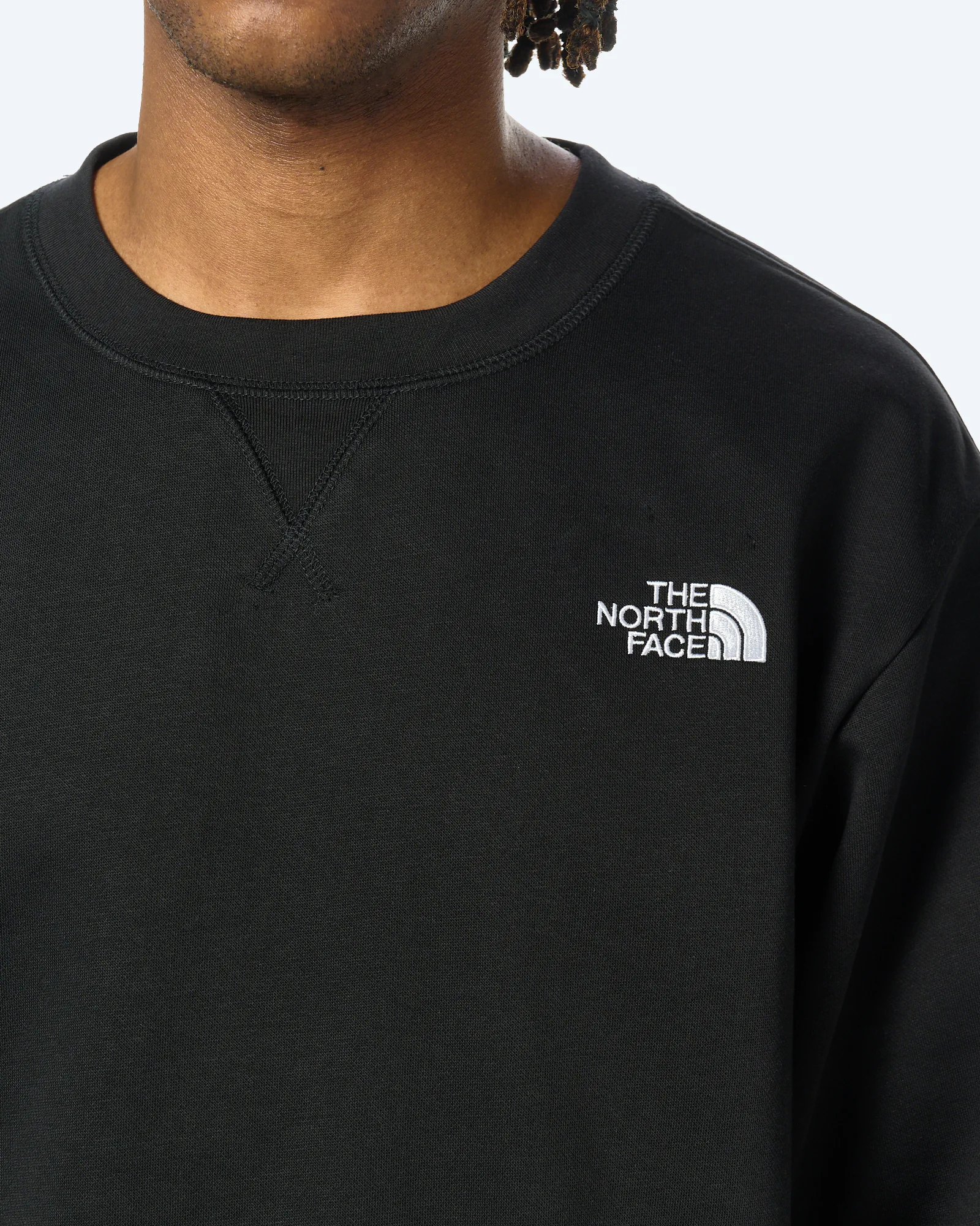 The North Face Essential Relaxed Crewneck Sweatshirt Black