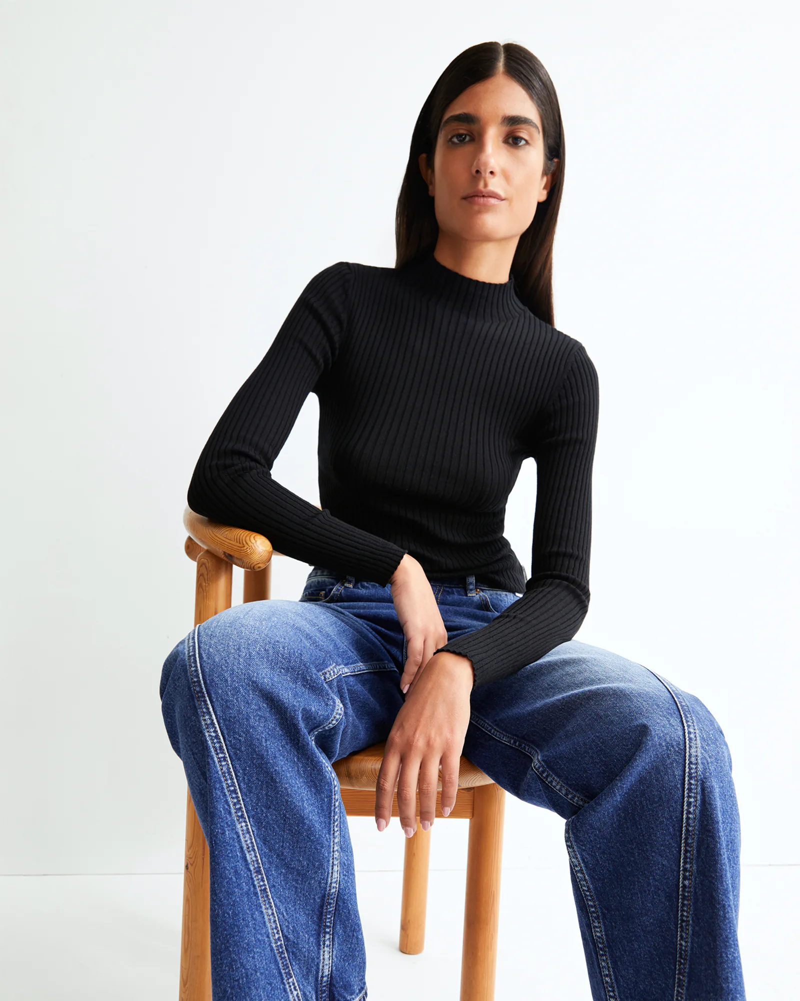 ALAANIA Pullover Black