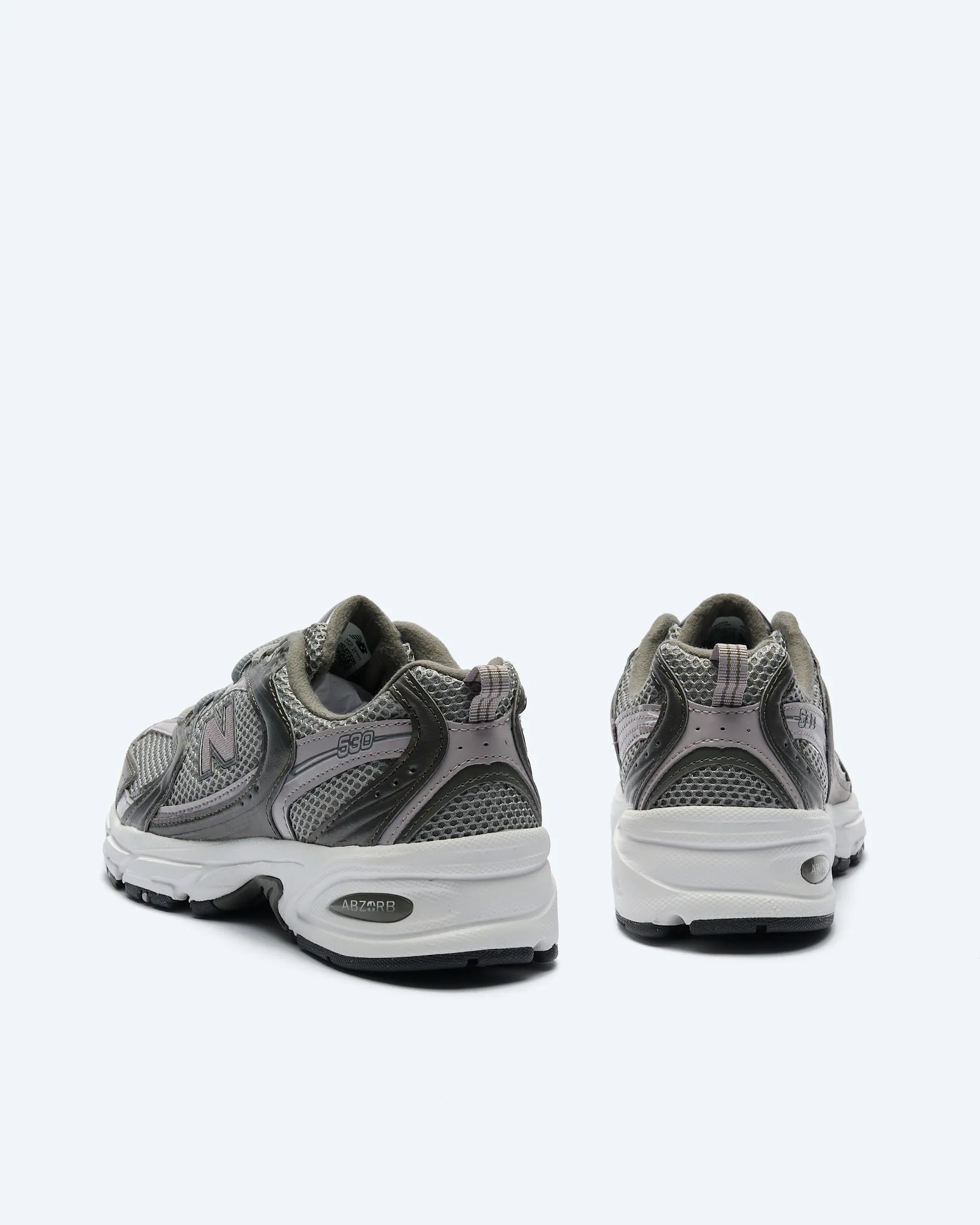 530 Sneaker Black Metallic
