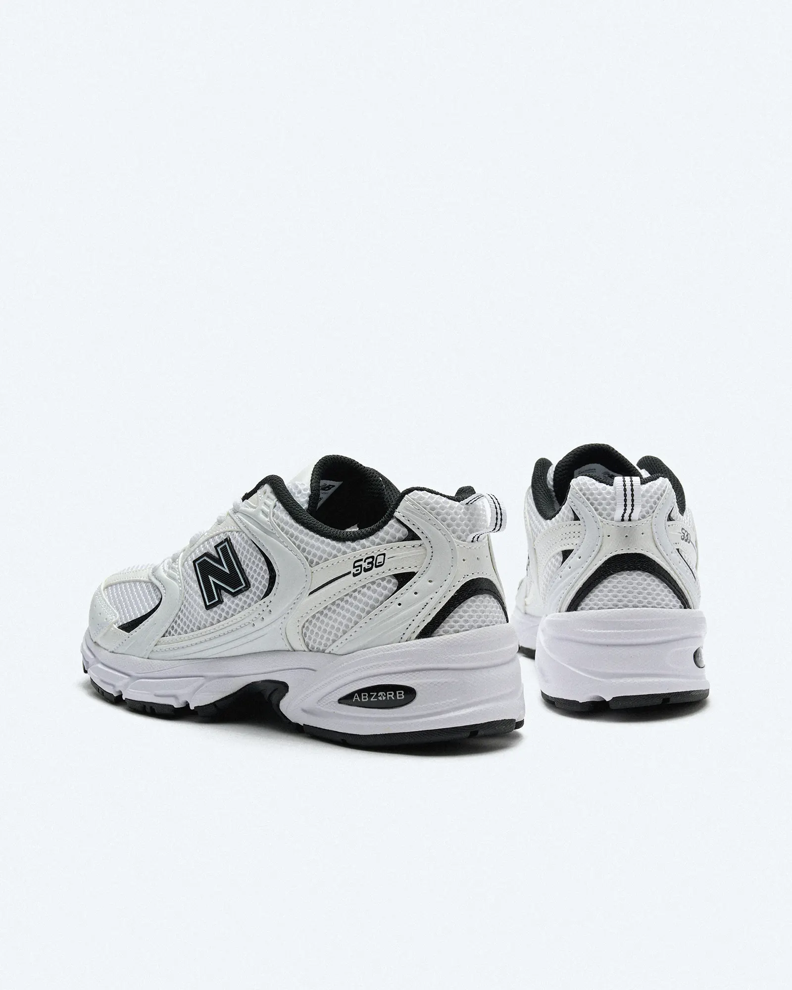 New Balance MR530EWB Sneaker White/Black New Balance MR530EWB Sneaker White/Black