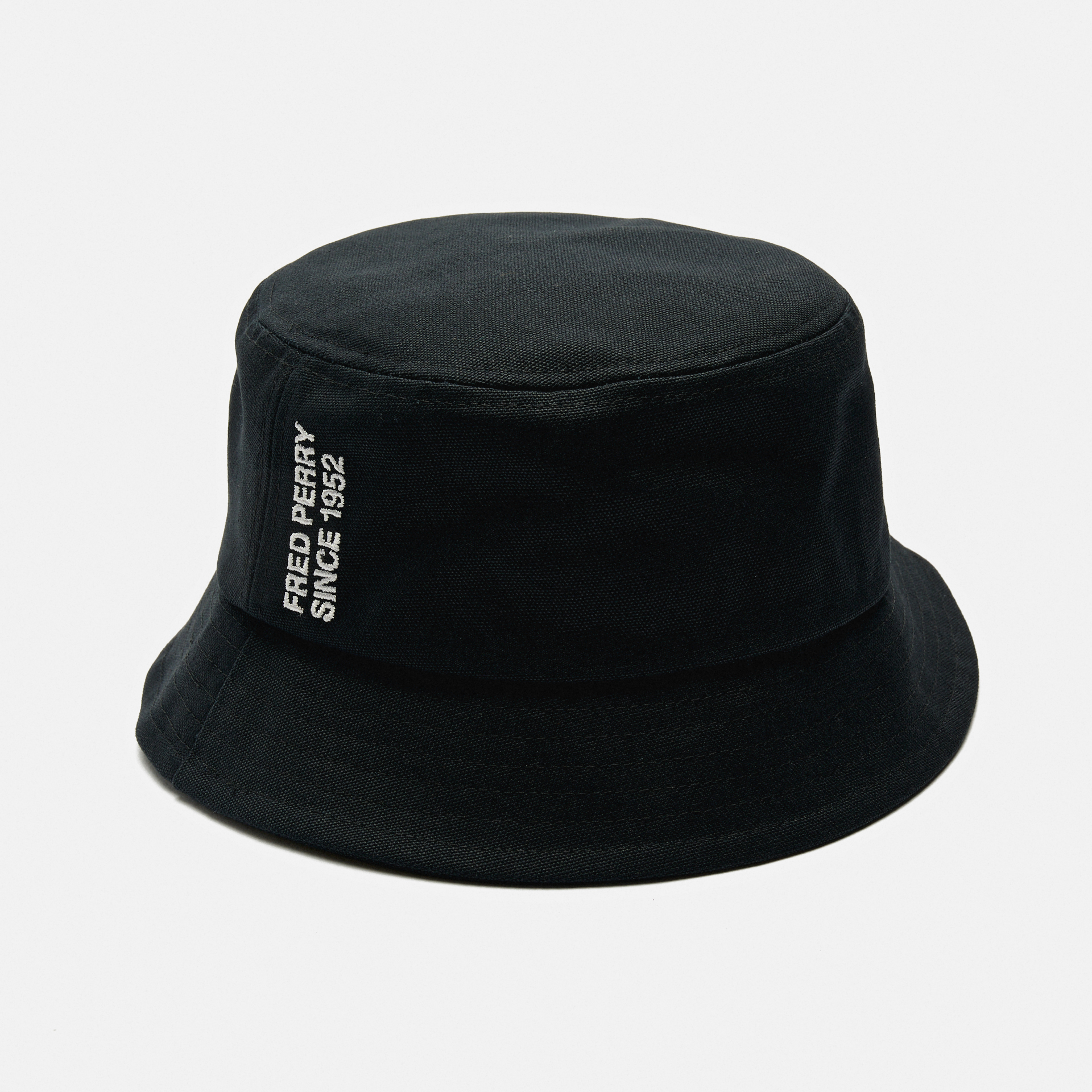Fred Perry Bold Branding Canvas Bucket Hat Black/Snow White