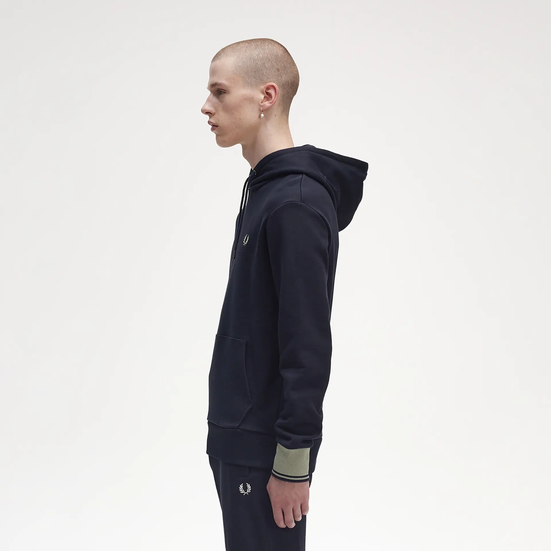 Fred Perry Contrast Cuff Laurel Hooded Sweatshirt Navy