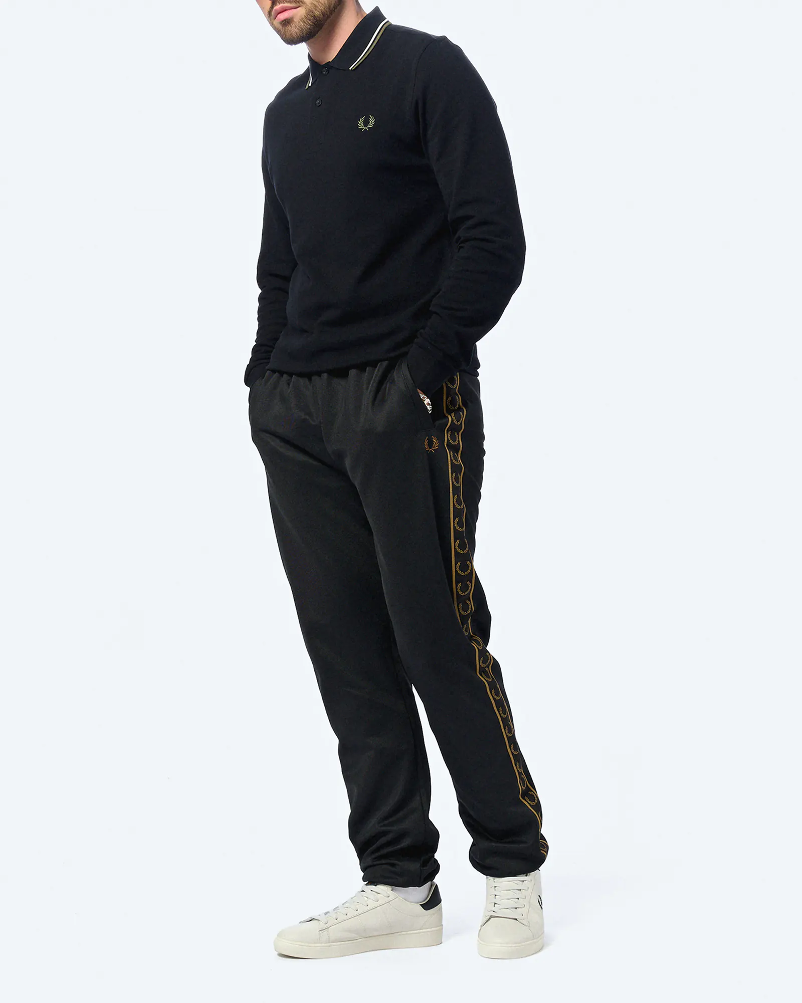 Fred Perry Twin Tipped Longsleeve Shirt Black/Ecru/Laurel Wreath Green Fred Perry Twin Tipped Longsleeve Shirt Black/Ecru/Laurel Wreath Green