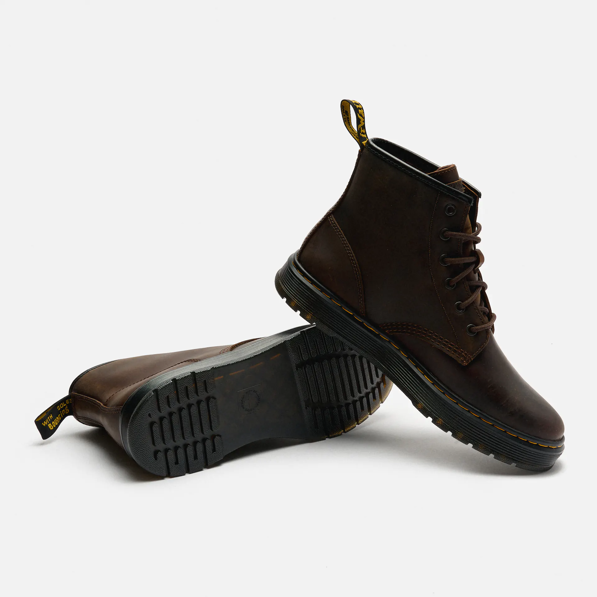 Dr. Martens Brookline Chukka Lusso Boots Dark Brown
