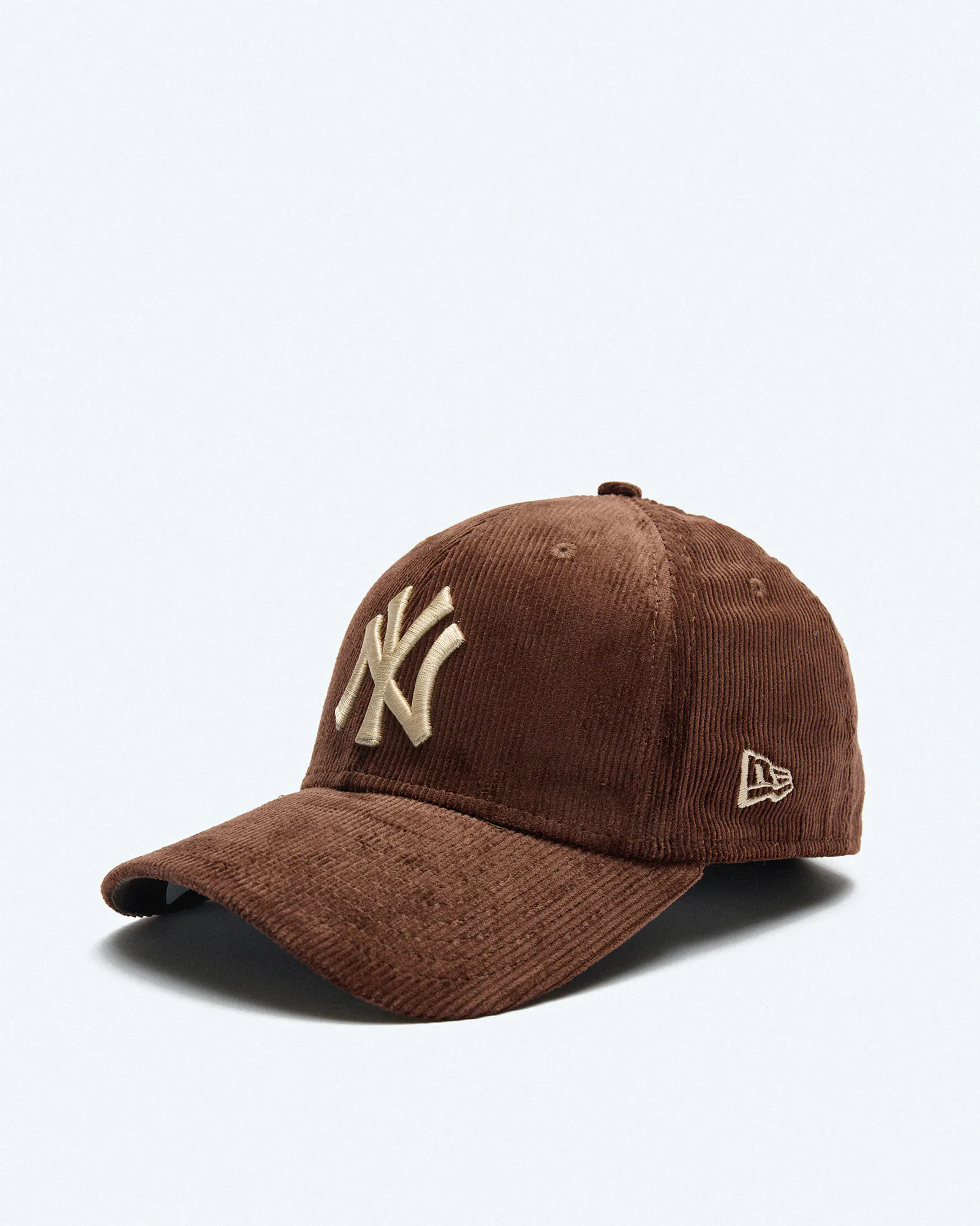 New Era MLB NY Yankees Cord 39Thirty Stretch Fit Cap Brown