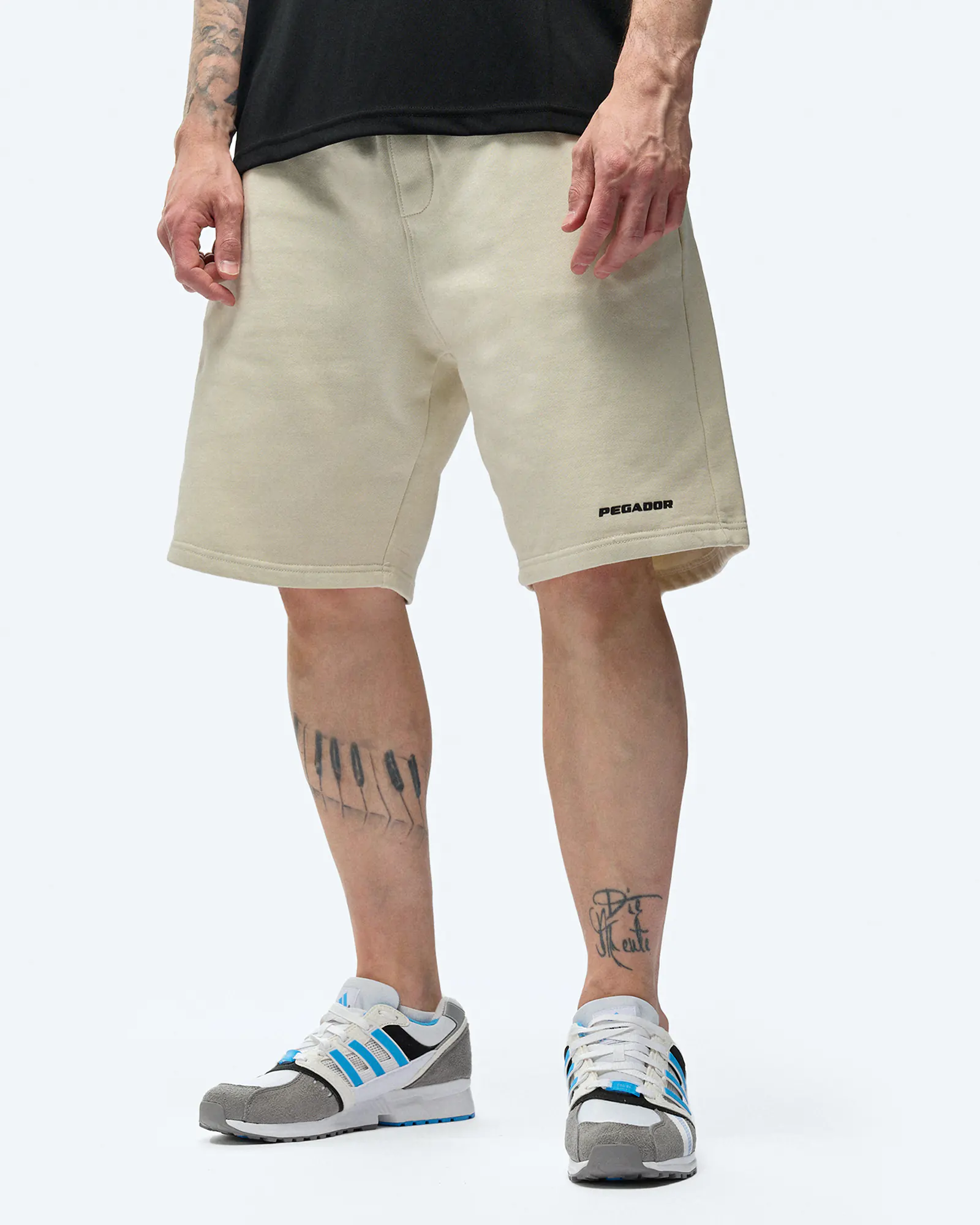 PEGADOR Logo Heavy Sweat Shorts Washed Salty Cream Black Gum