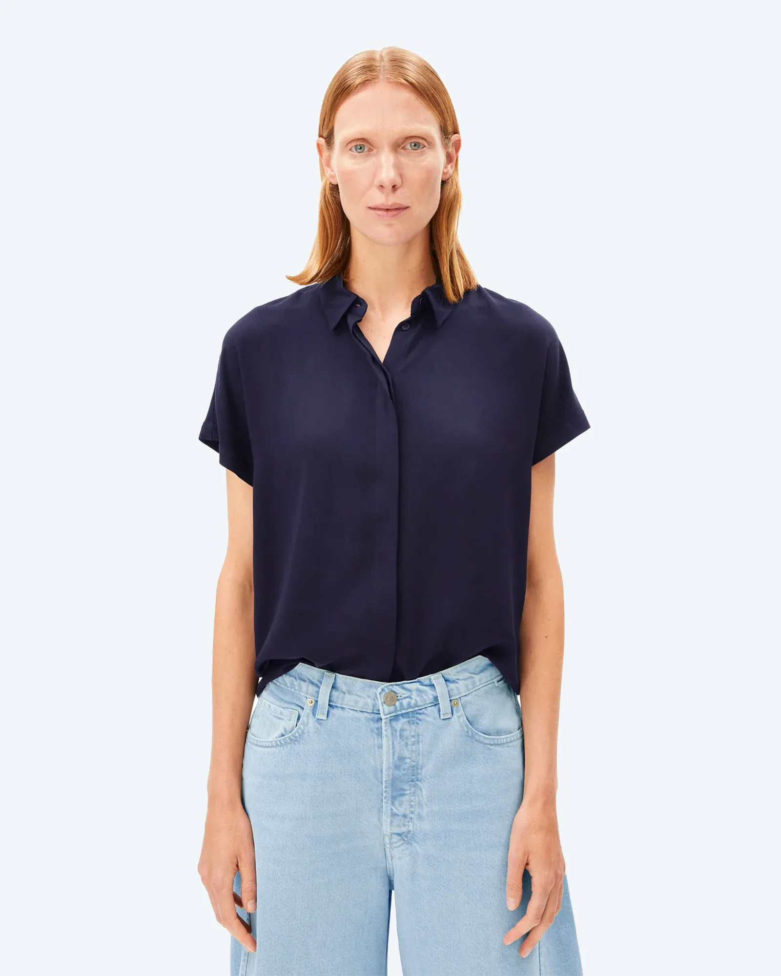 LARISAANA BLOUSE Tinted Navy
