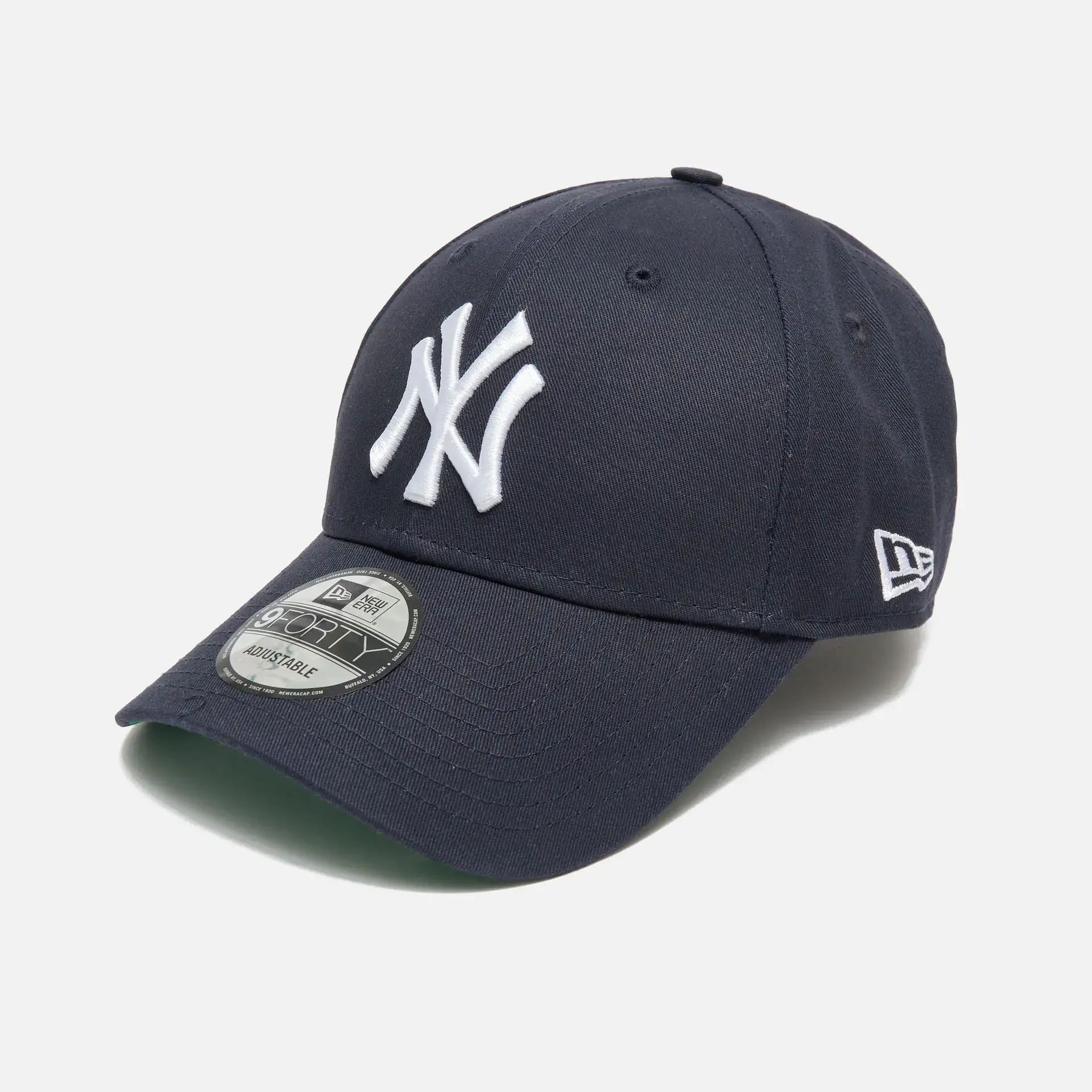 New Era MLB NY Yankees Team Side Patch 9Forty Strapback Cap Navy NVYWHI