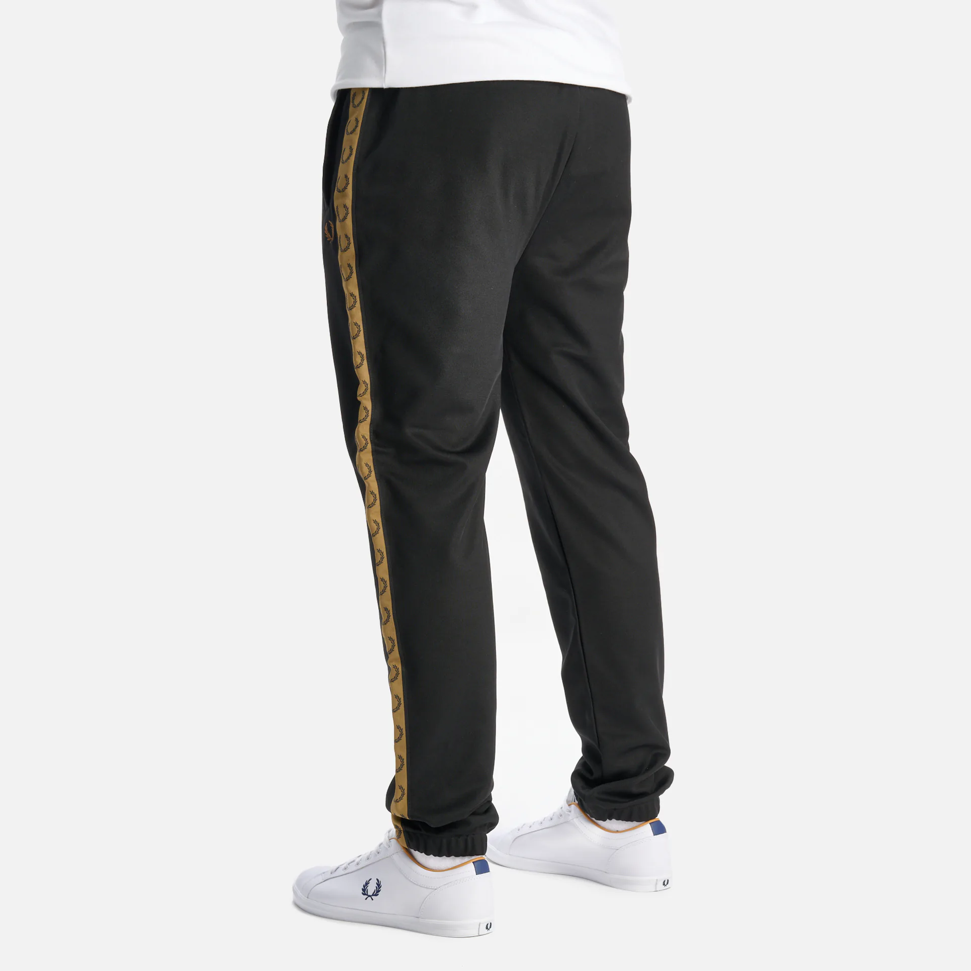Fred Perry Seasonal Taped Track Pant Black/Shaded Stone