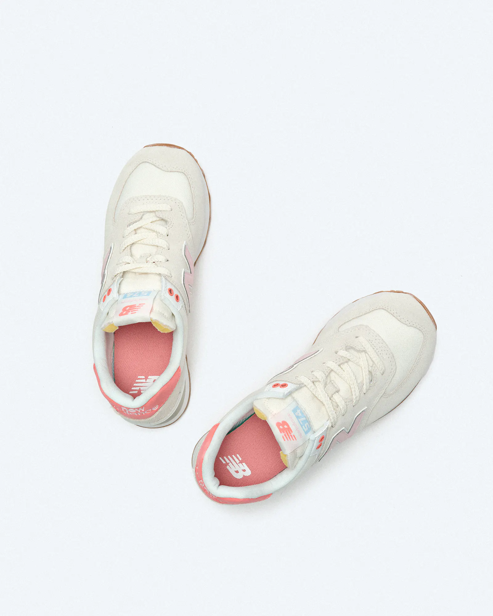 New Balance WL574IPK Classics Sneaker Reflection New Balance WL574IPK Classics Sneaker Reflection