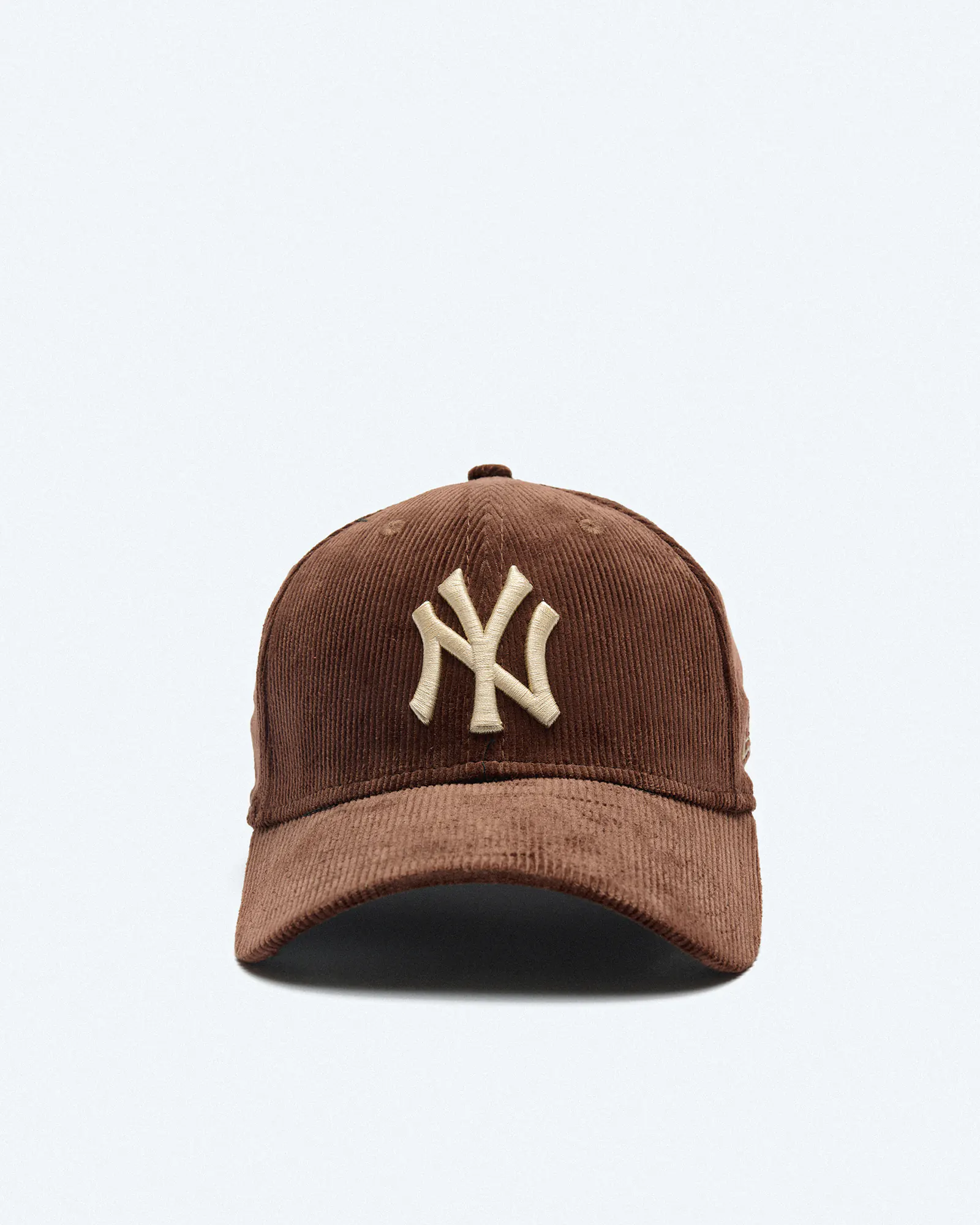 New Era MLB NY Yankees Cord 39Thirty Stretch Fit Cap Brown