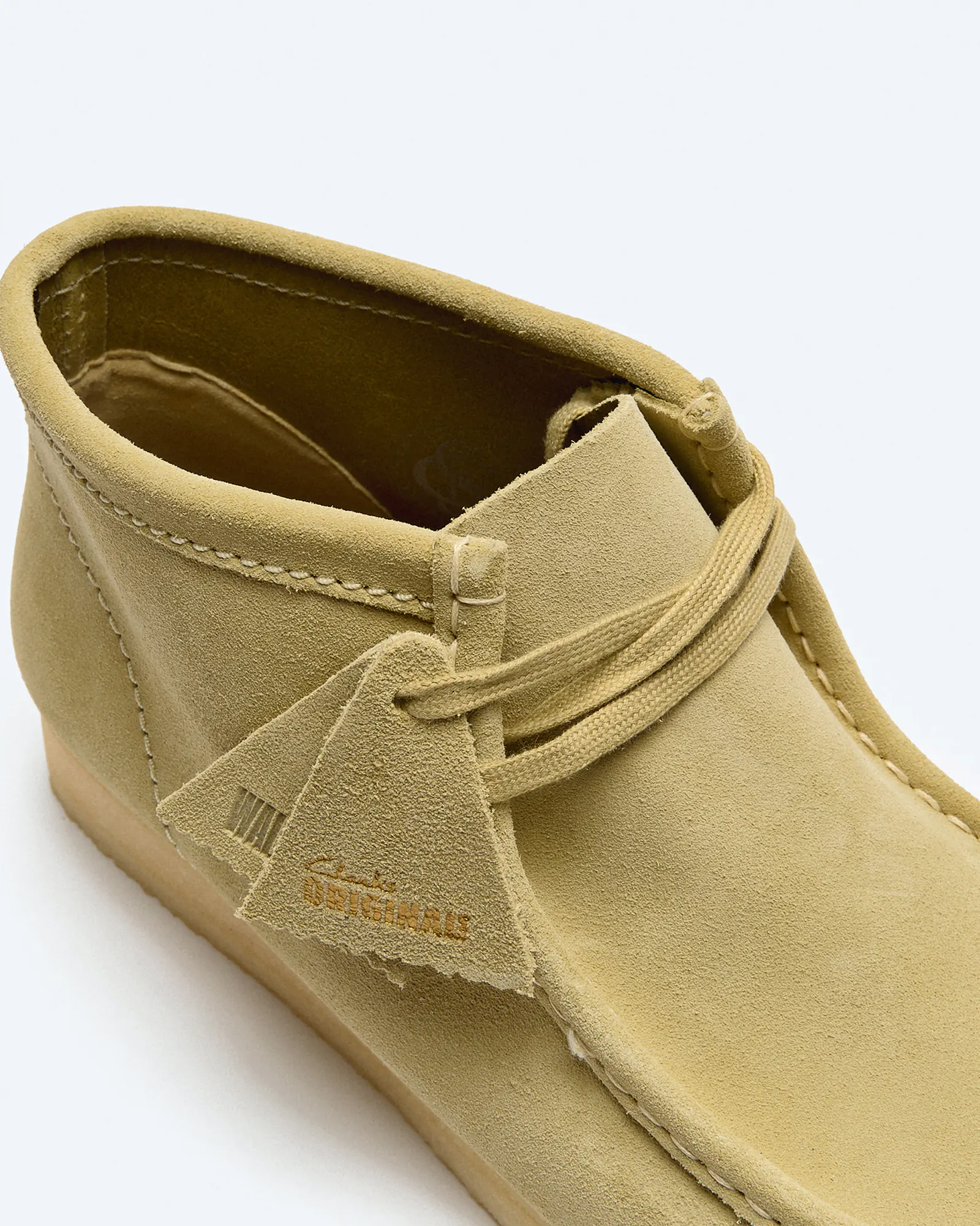 Clarks Men's Wallabee Suede Boots Maple