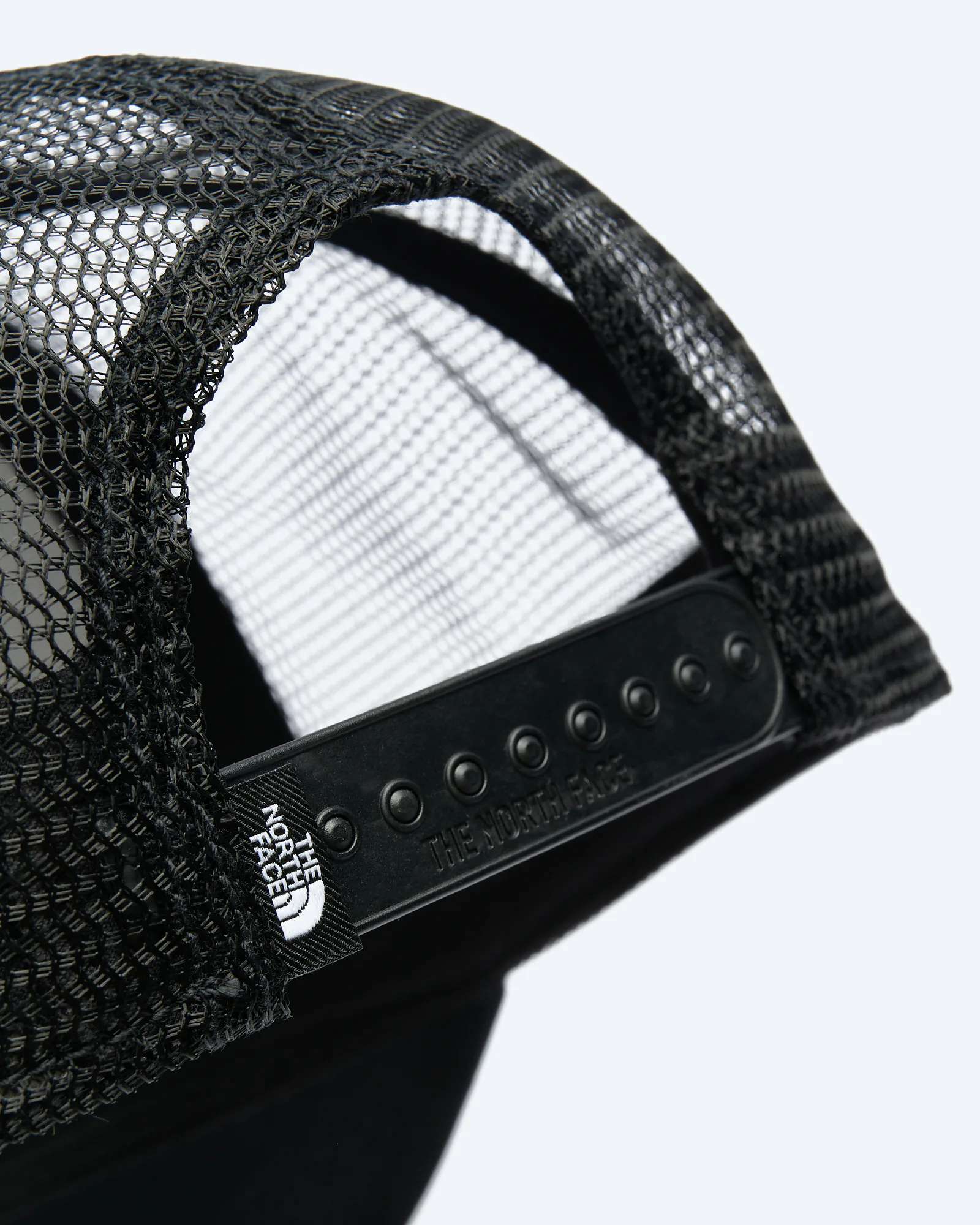 The North Face Mudder Trucker Cap TNF Black